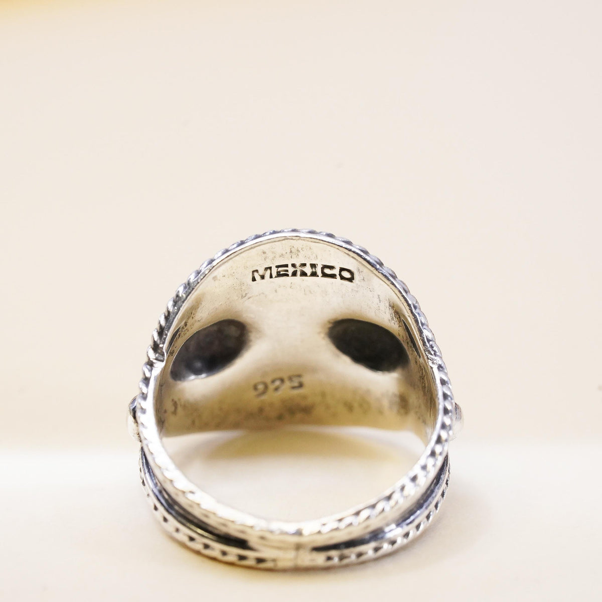 Size 8, Mexican Sterling Silver Balinese Ring, Ornate Swirl Oxidized Wide Band