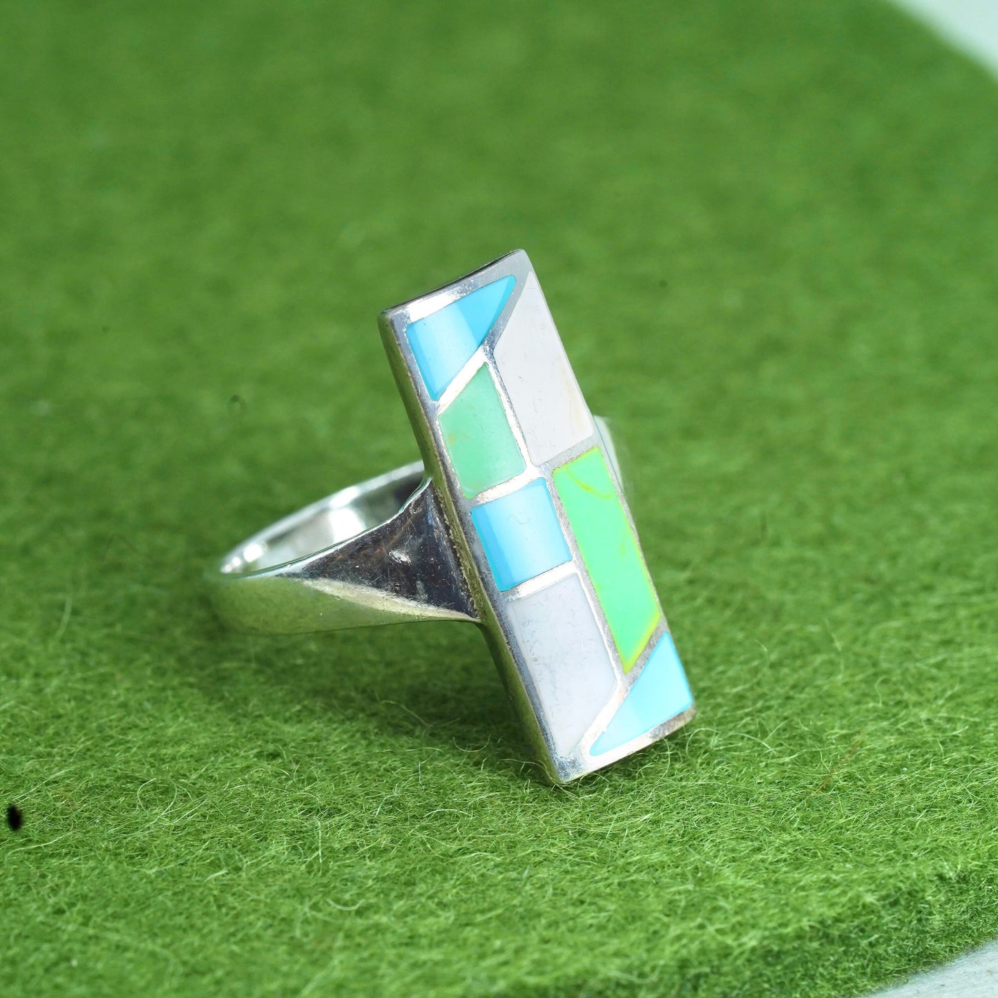 Size 9, Vintage sterling silver handmade ring rectangular mother of pearl inlay
