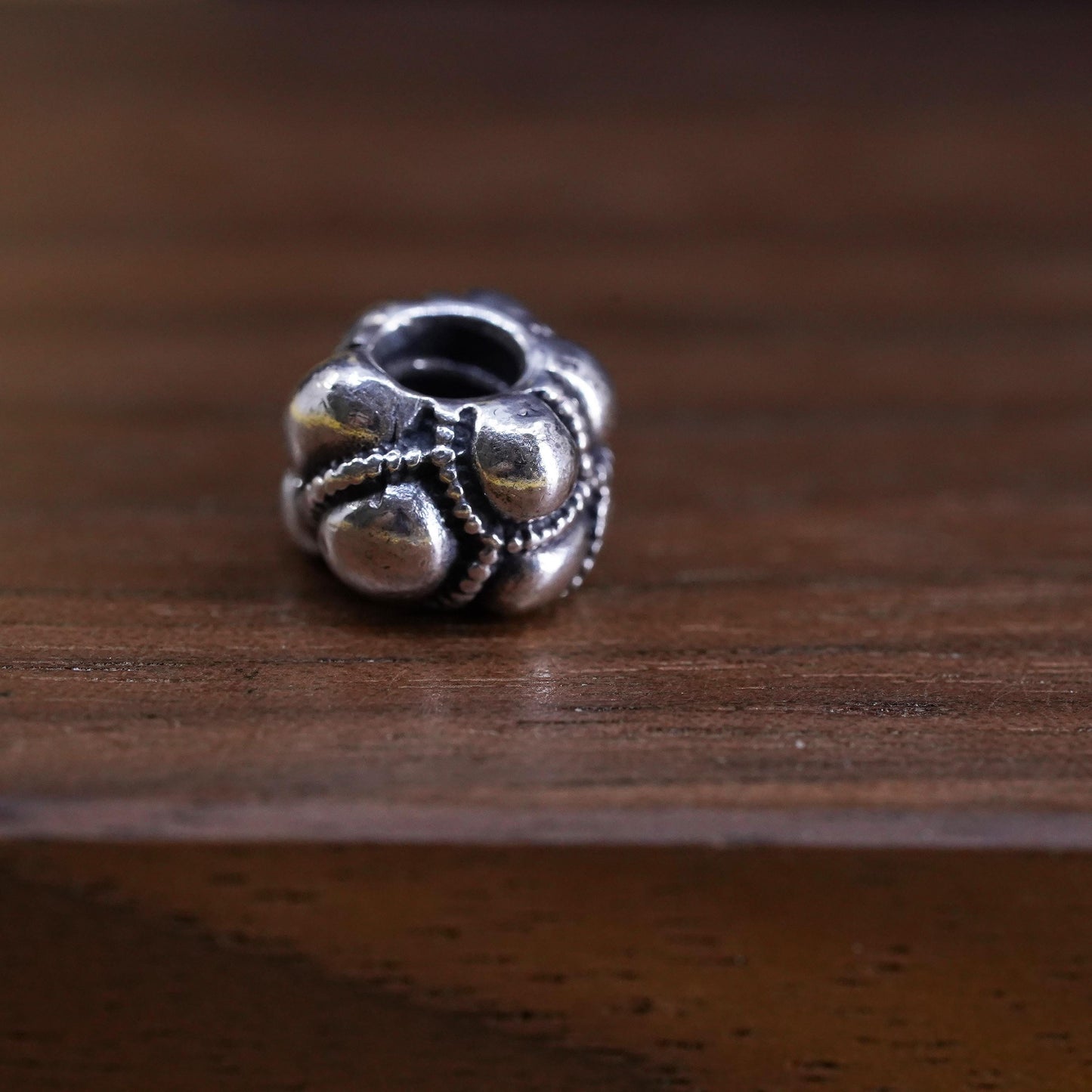 Vintage ALE Sterling 925 silver handmade charm pendant with peridot