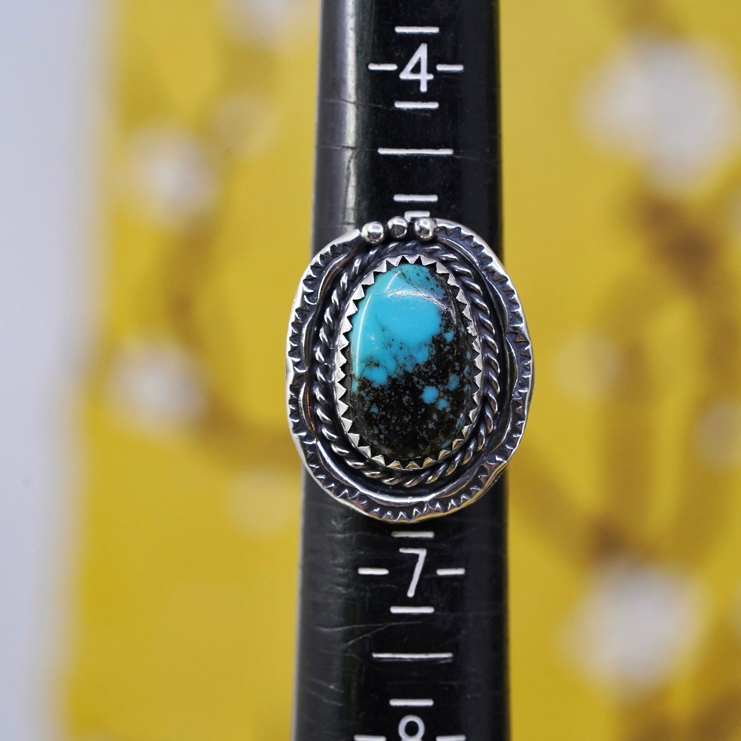 Size 6, vintage Native American Sterling 925 silver ring w/ teardrop turquoise