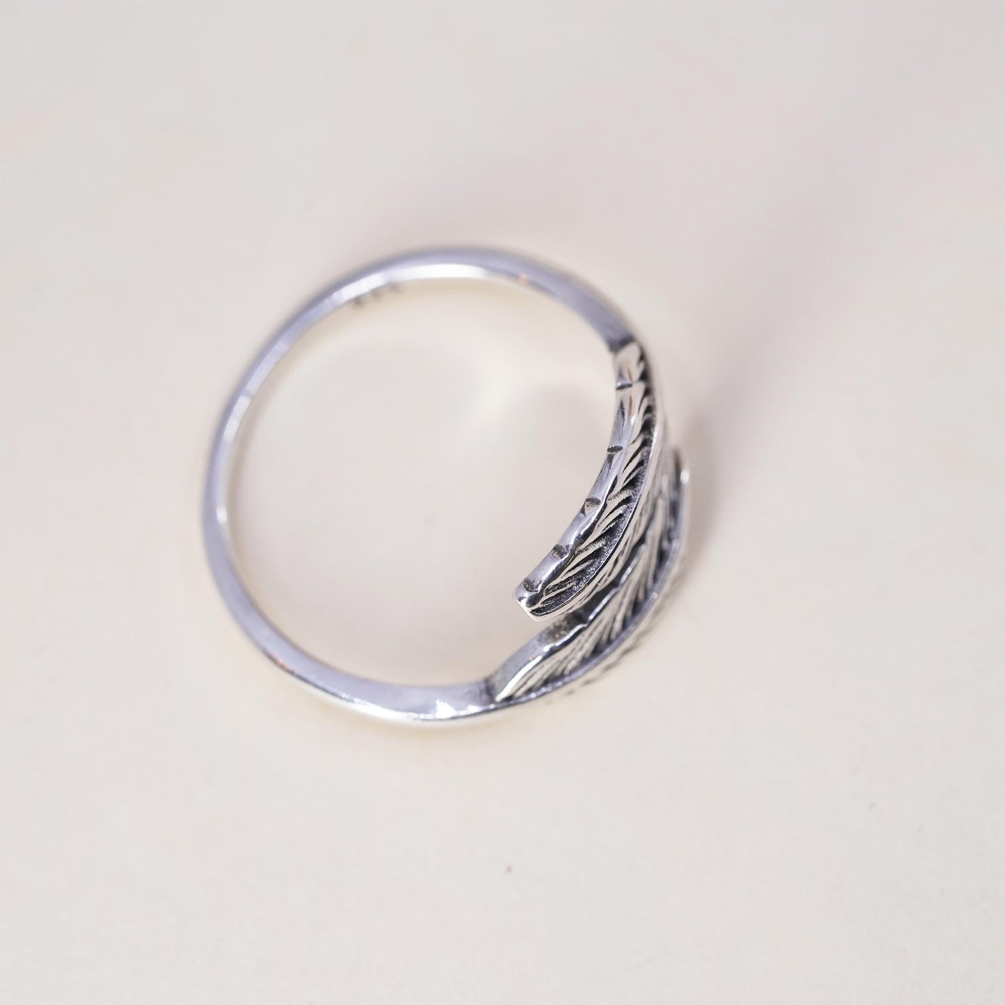 Size 7, Sterling silver handmade ring, stackable 925 leaf band