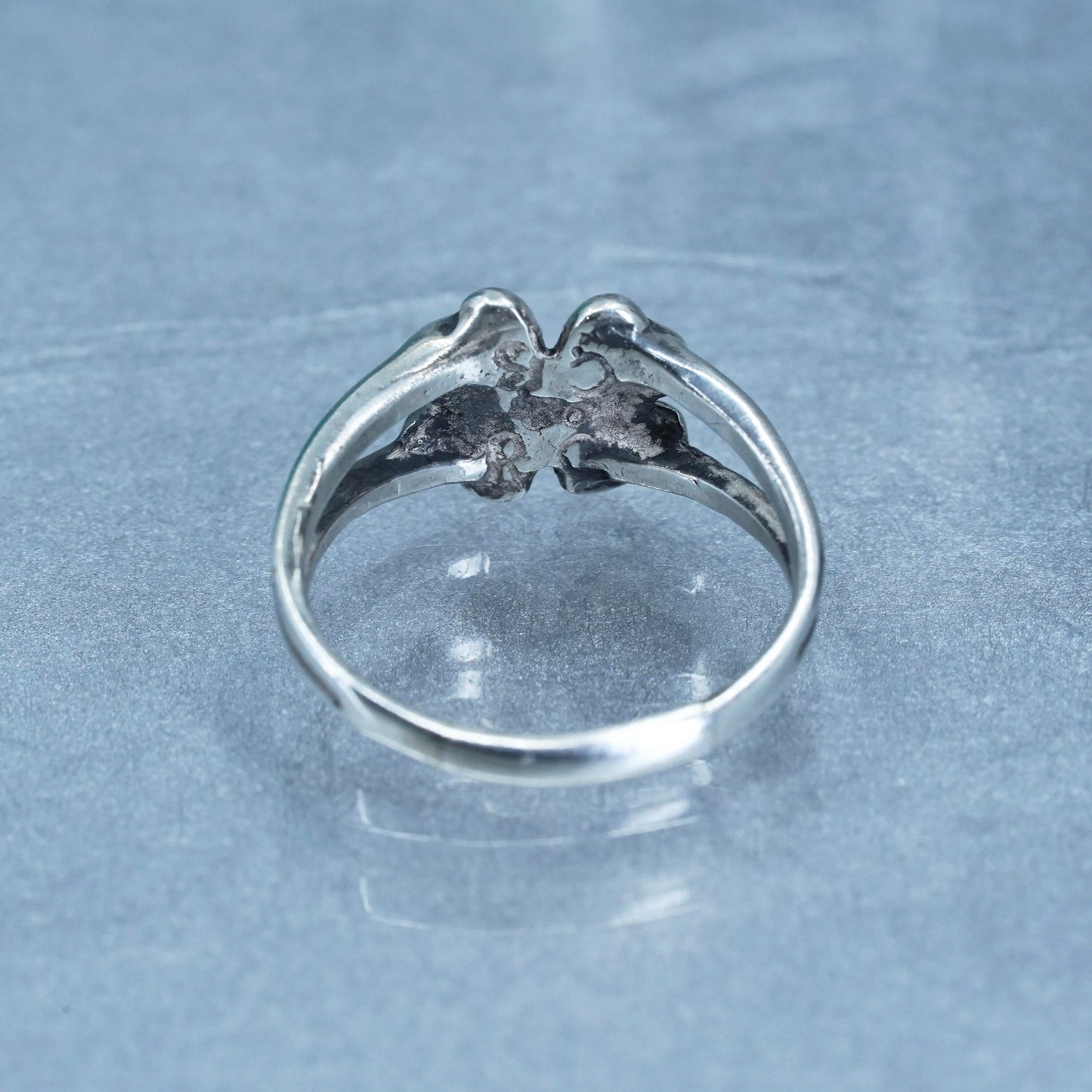 Size 7, vtg southwestern Sterling 925 silver handmade ring, lucky clover band