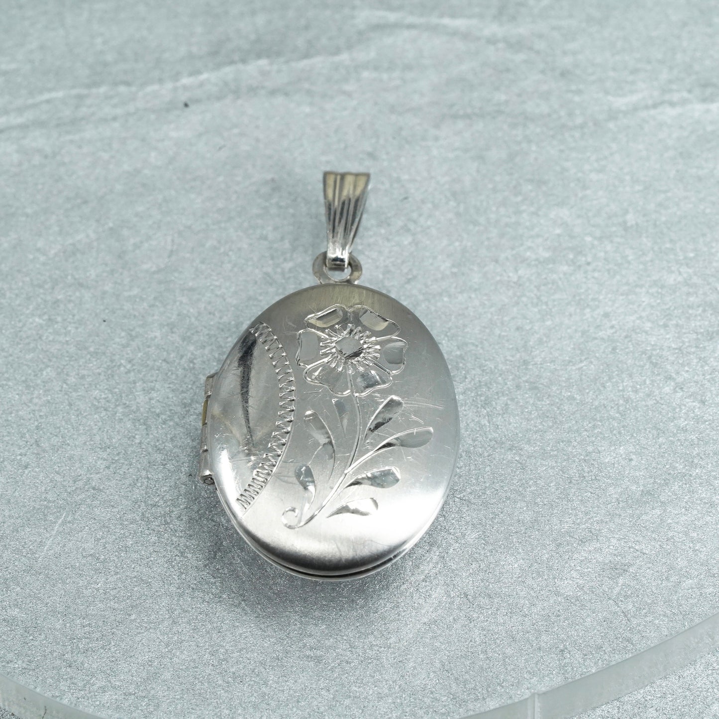 Sterling silver pendant charm, textured 925 floral textured two photos locket