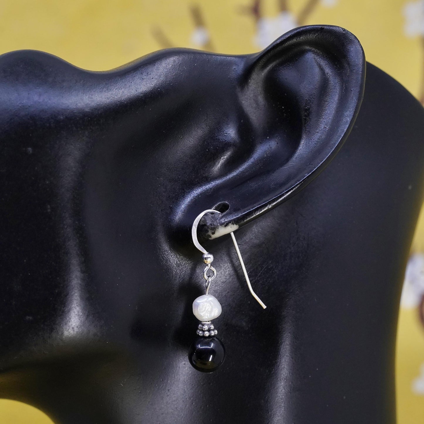 Vintage Sterling 925 silver handmade earrings with onyx pearl beads