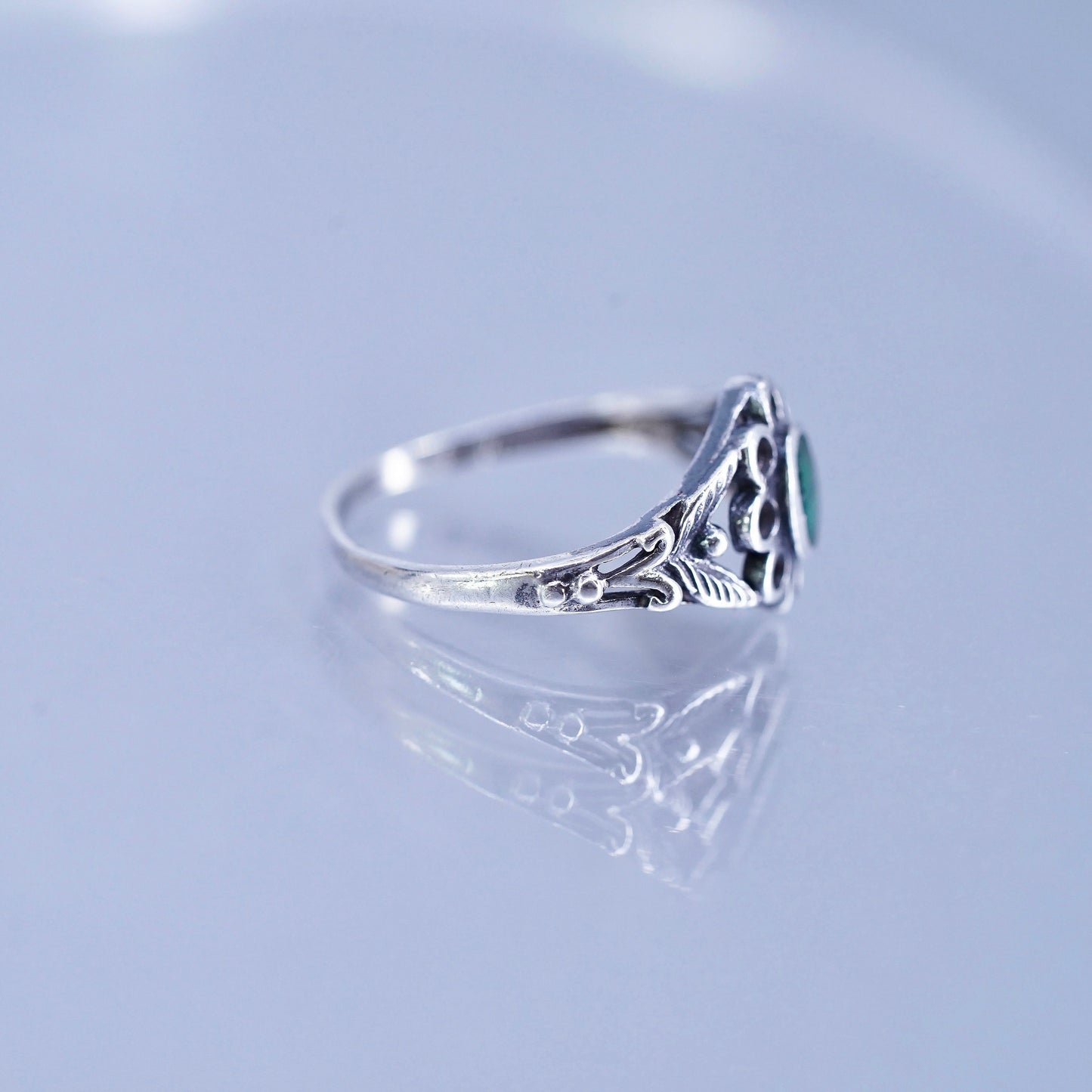 Size 6.5, vintage Sterling 925 silver handmade ring with jade and diamonds