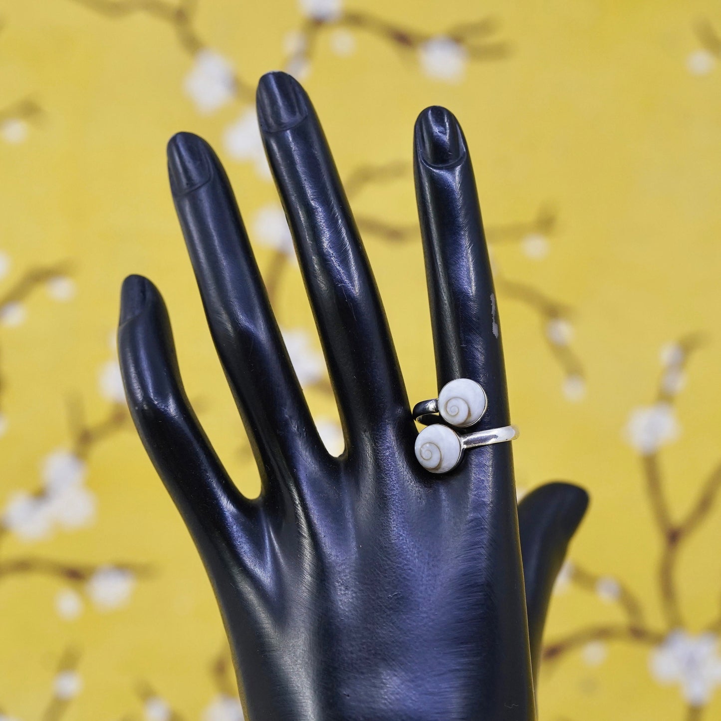 vintage Sterling 925 Silver Shiva eye wrap Ring | Mexican Jewelry, fossil shell