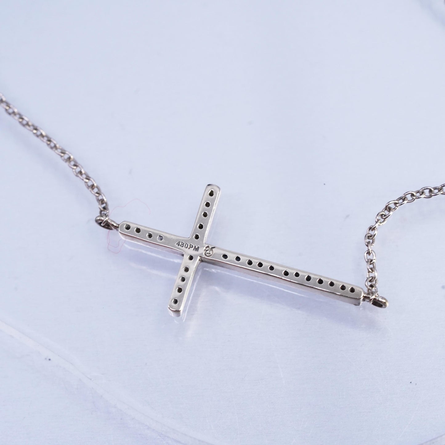 18", Vintage 6K yellow Gold Necklace Circle Chain cluster Diamond Cross Pendant
