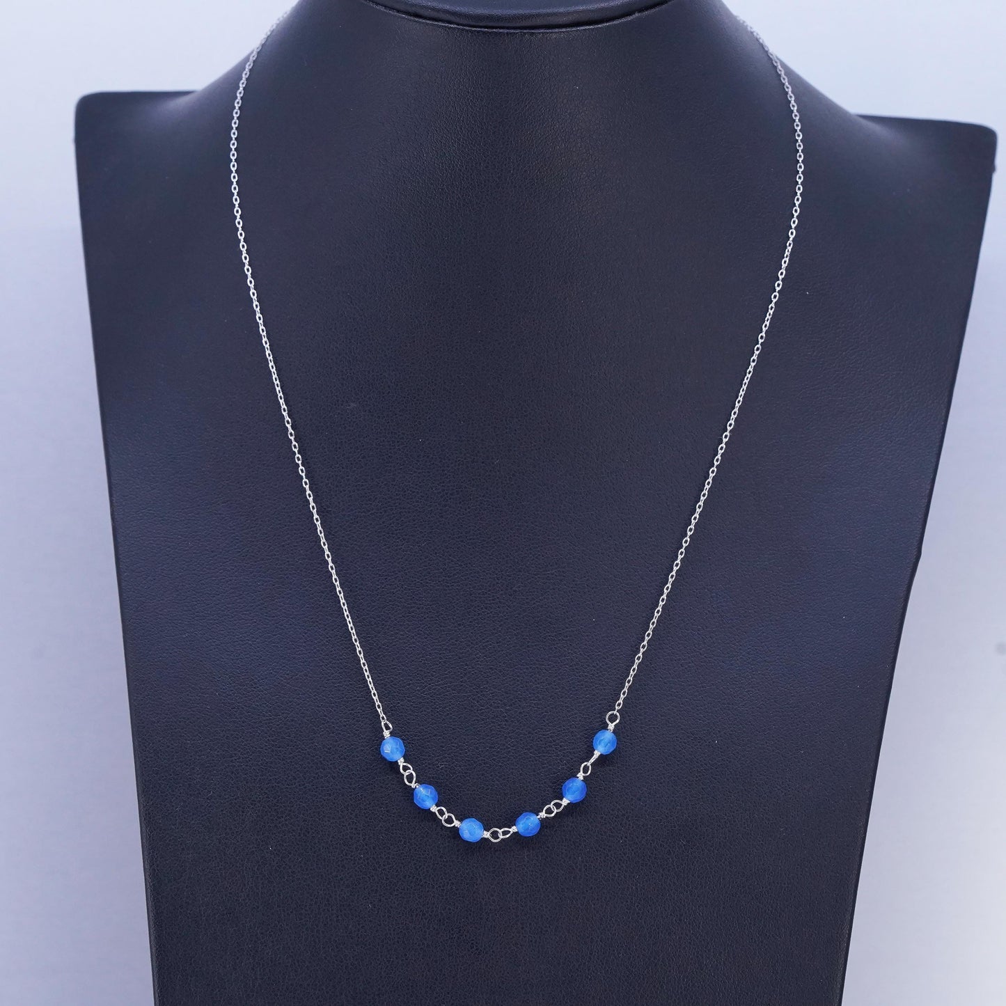 18", vintage Sterling 925 silver circle chain necklace with chalcedony beads