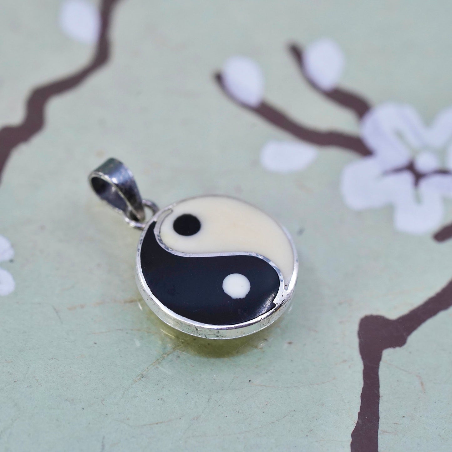 Vintage sterling silver handmade pendant, 925 yin yang circle with enamel inlay