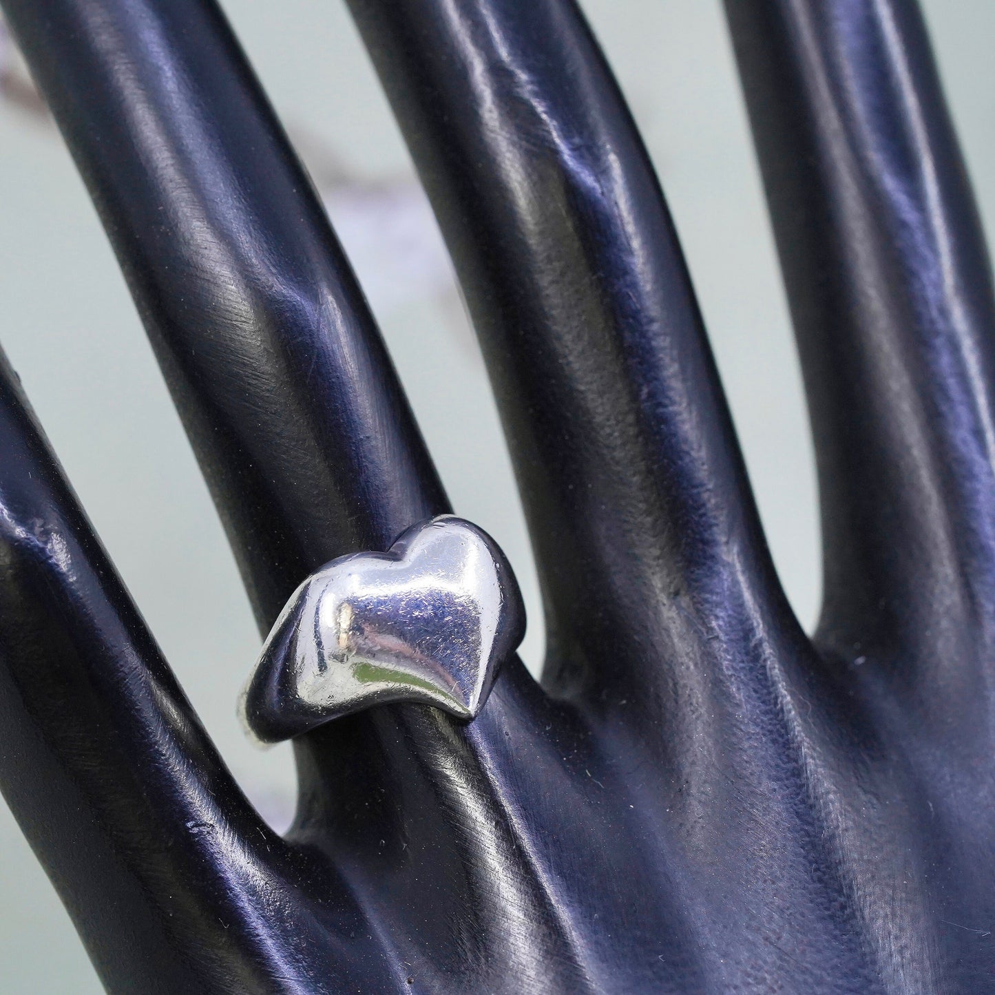 Size 7, Vintage sterling silver ring, Mexico 925 silver handmade heart band