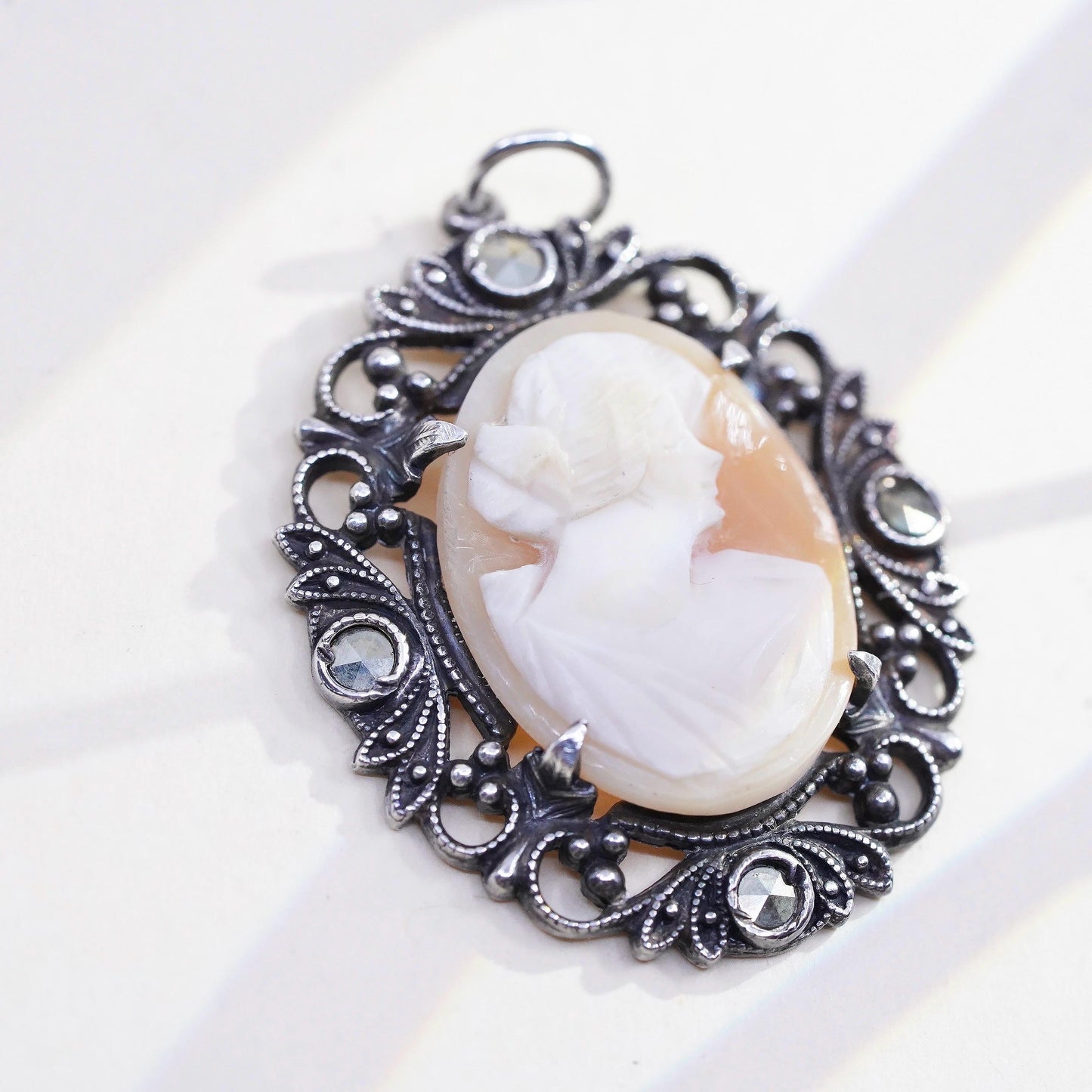 VTG Sterling 925 silver pendant mother of pearl cameo lady cluster marcasites