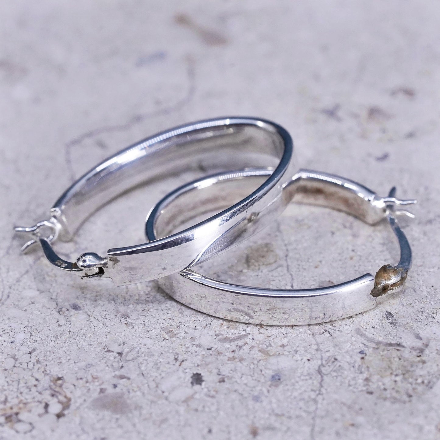 1”, vintage Sterling silver handmade earrings, 925 oval huggie hoops