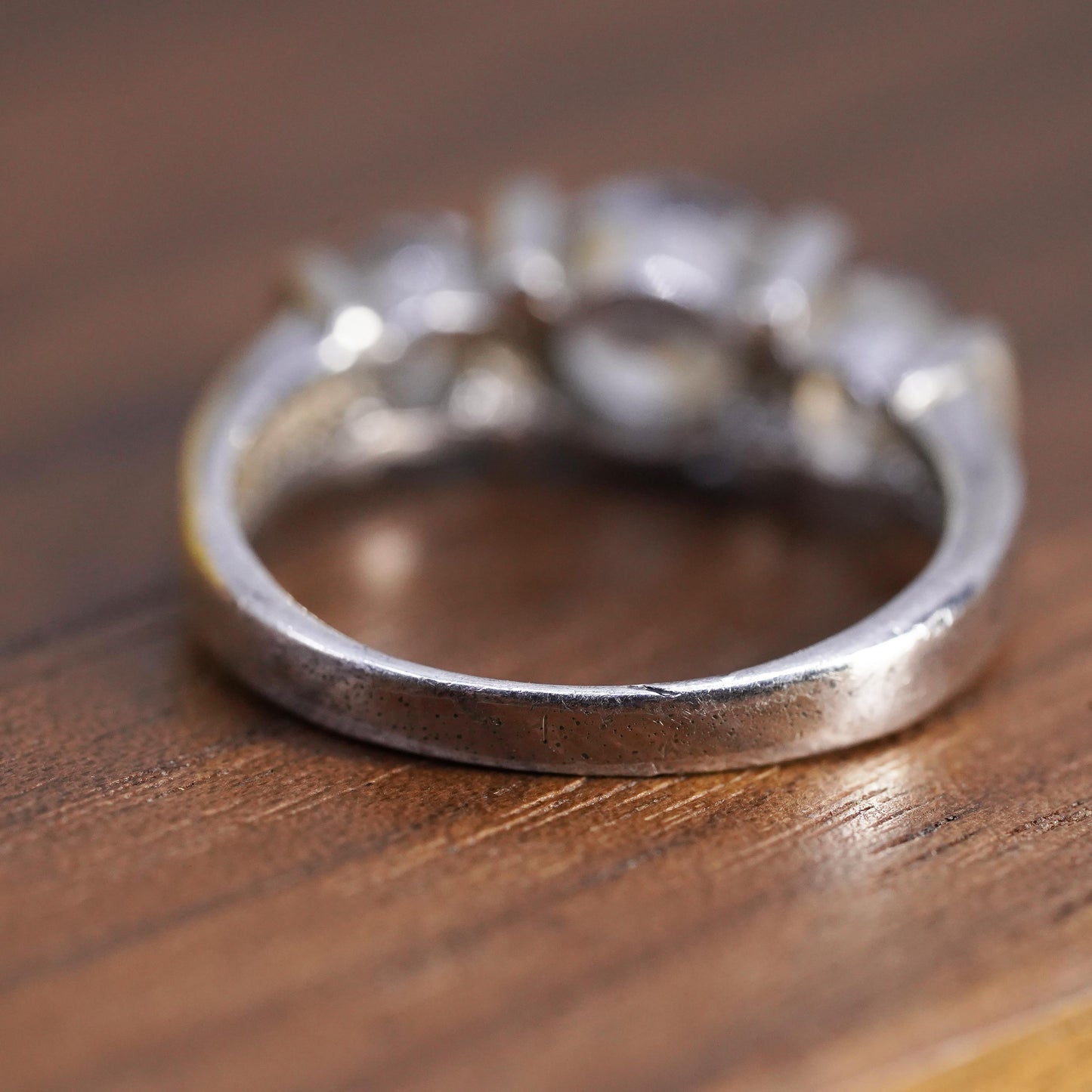 Size 7.5, vintage Sterling 925 silver anniversary ring with clear cz