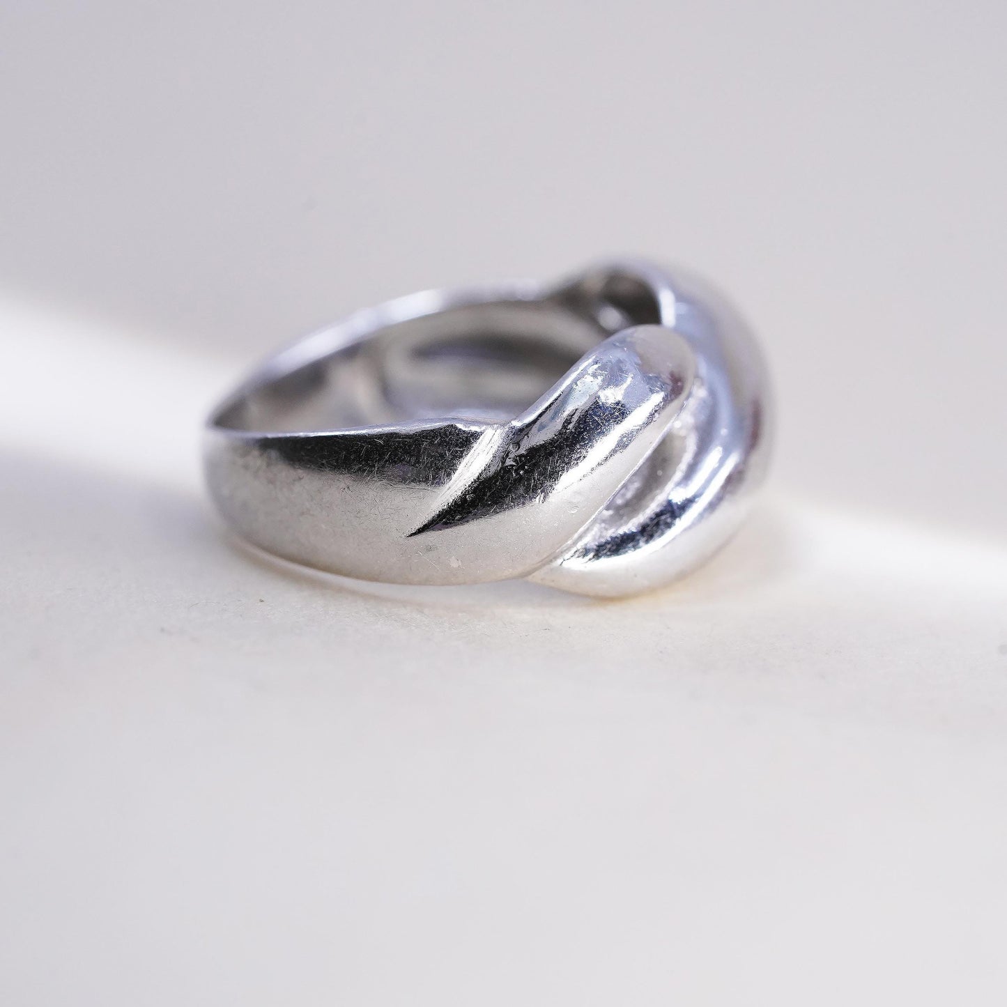 Size 7, vintage sterling silver handmade ring, 925 ribbed wavy band