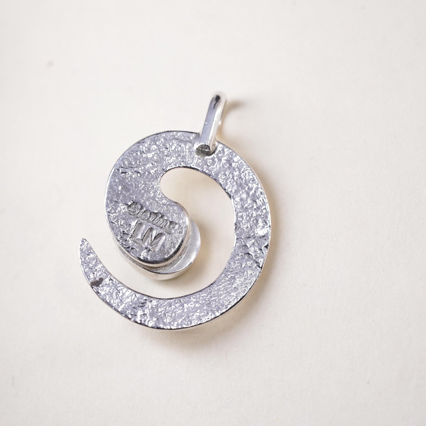 Native American Leonard Maloney Sterling silver pendant, 925 spiral turquoise
