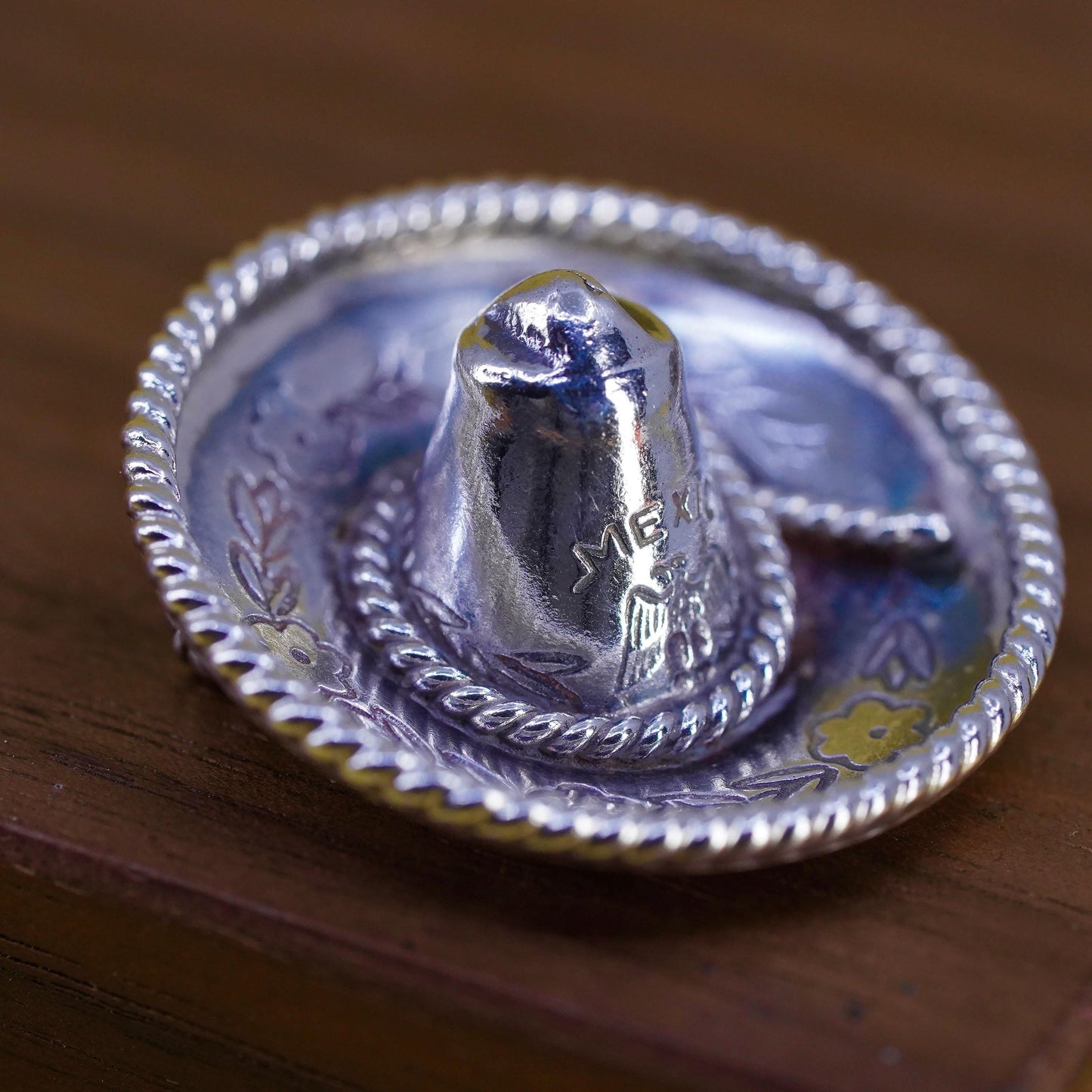 Vintage Mexican sterling 925 silver handmade Mexican hat sombrero brooch