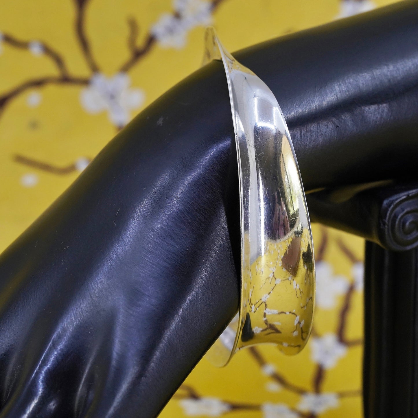 7.75", Vintage Mexican Sterling 925 silver handmade bracelet, bangle