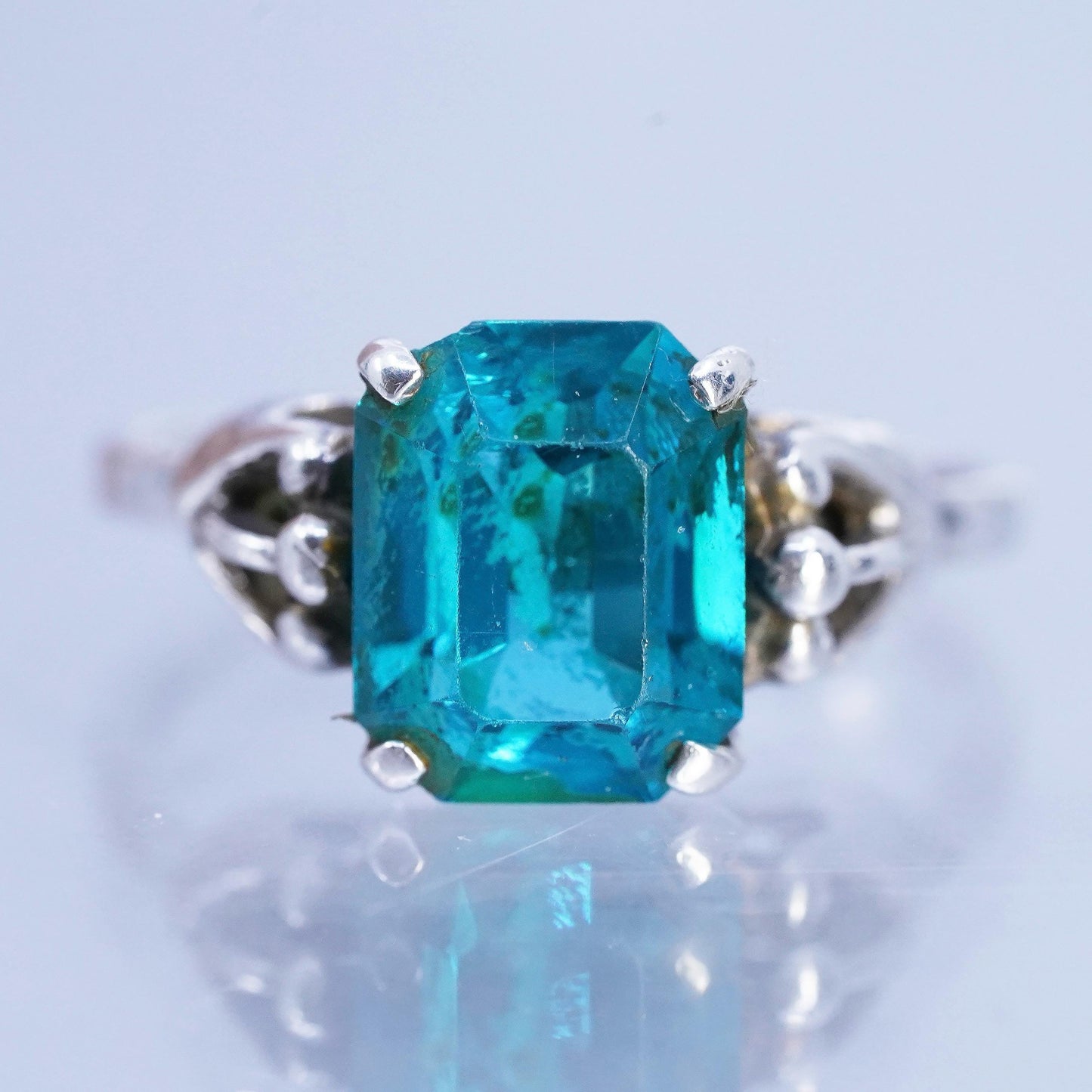 Size 6, vintage Sarah Coventry Sterling 925 silver handmade ring blue crystal