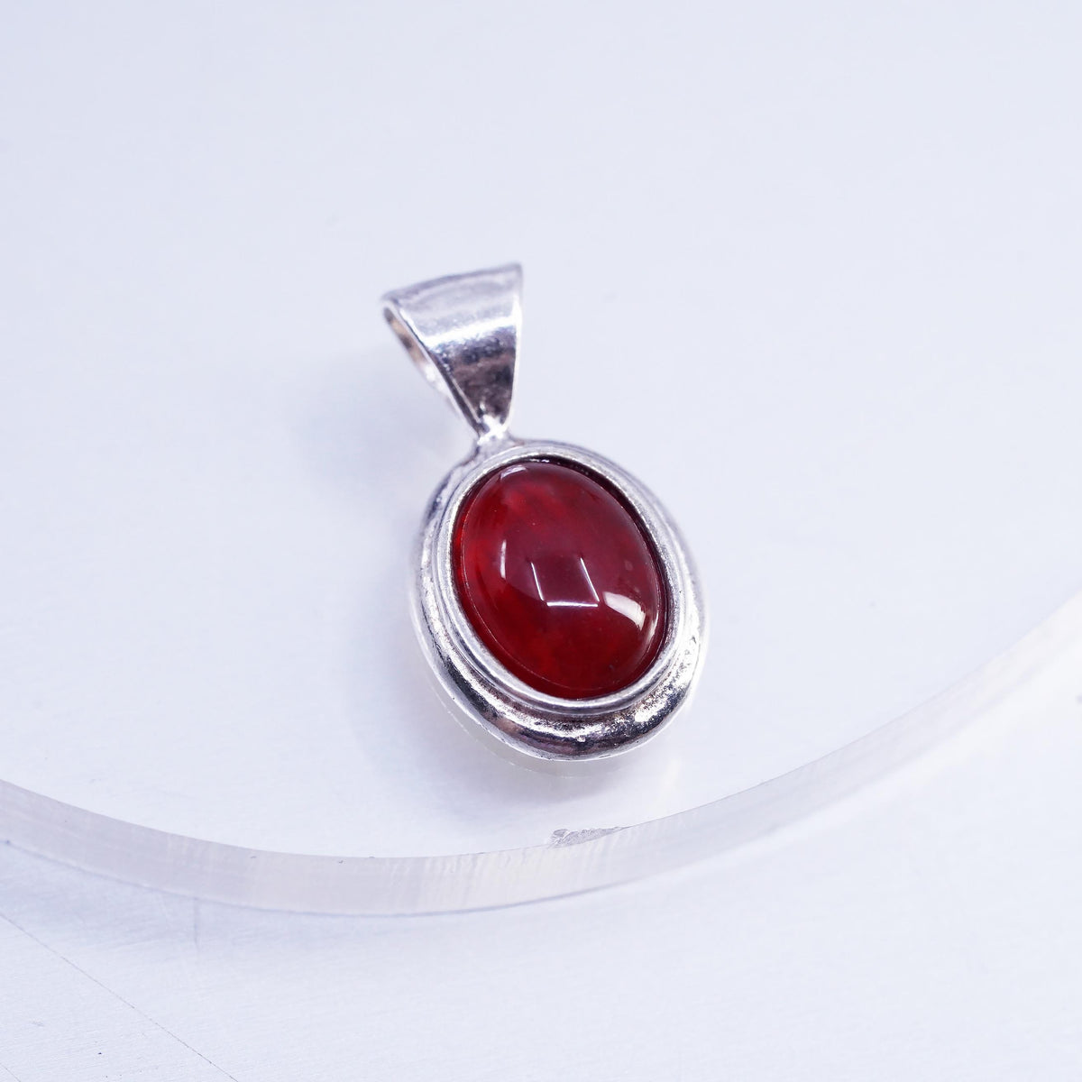 Vintage Sterling 925 Silver Handmade Oval Pendant with Carnelian