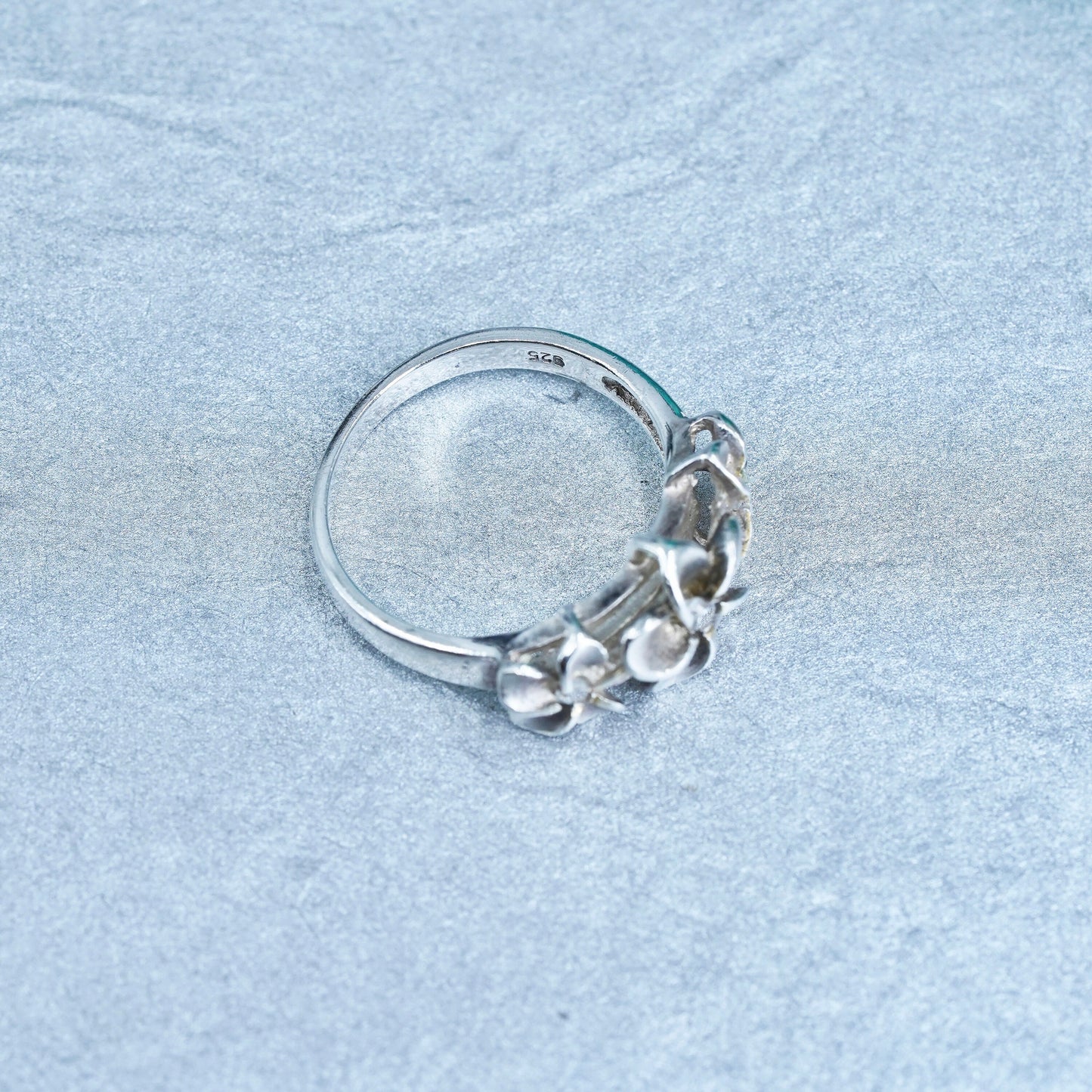 Size 6, vintage Sterling 925 silver handmade plimeria flower ring with cz