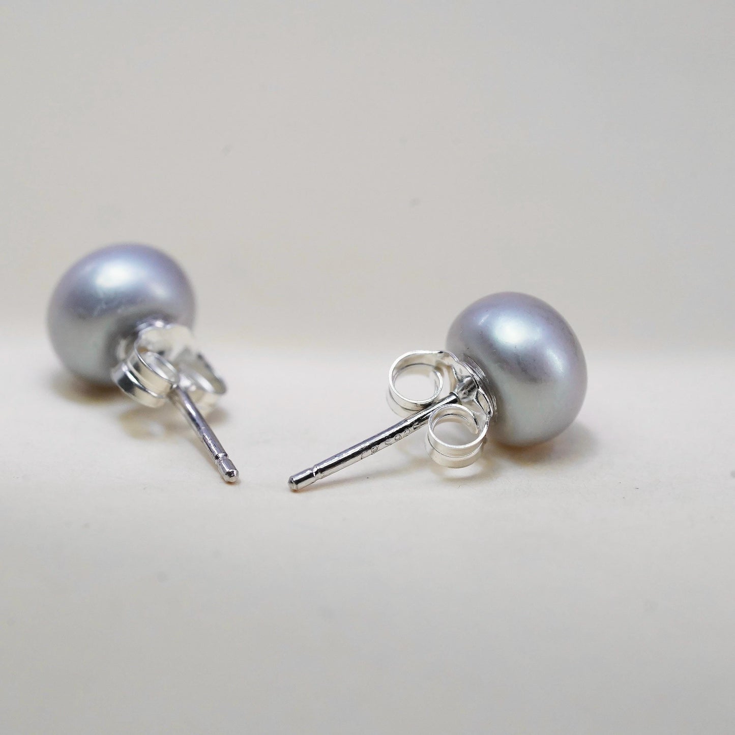 7mm, Vintage sterling silver earrings, 925 studs with gray pearl