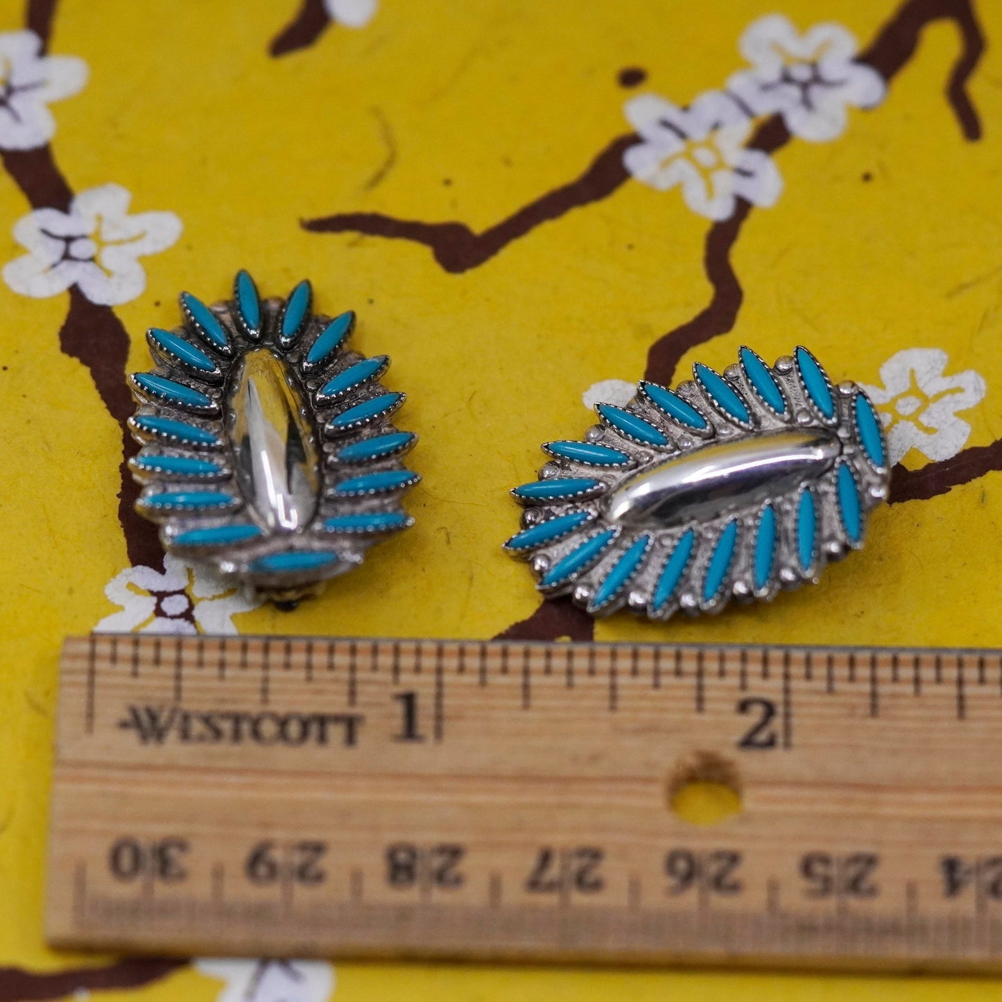 Native American Zuni Sterling 925 silver earrings, blast clip on with turquoise