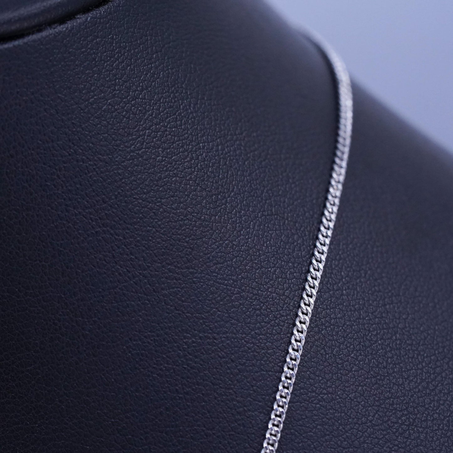 18” 2mm, vintage Italy Sterling 925 silver curb chain necklace