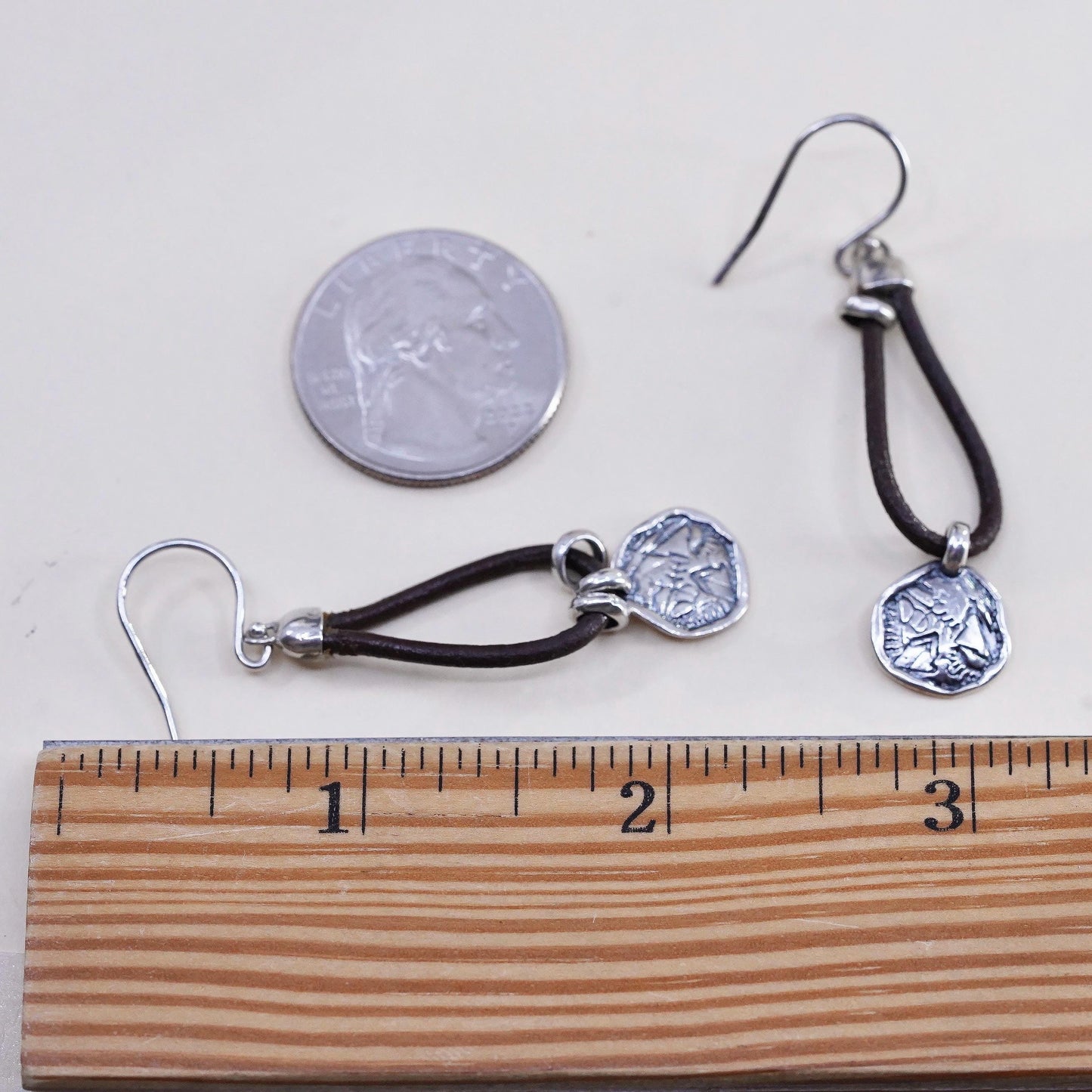 SILPADA Israeli 925 Sterling Silver Leather PRAIRIE GIRL Disc Earrings W2179
