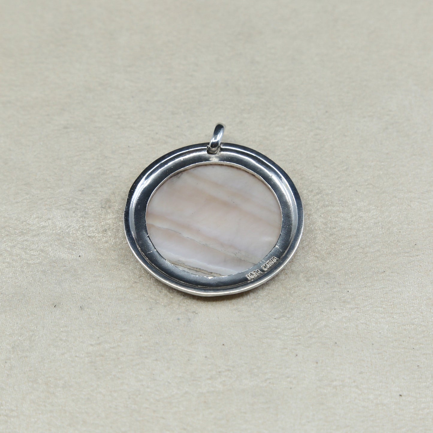 VTG sterling silver handmade pendant, 925 round pendant w/ pink mother of pearl