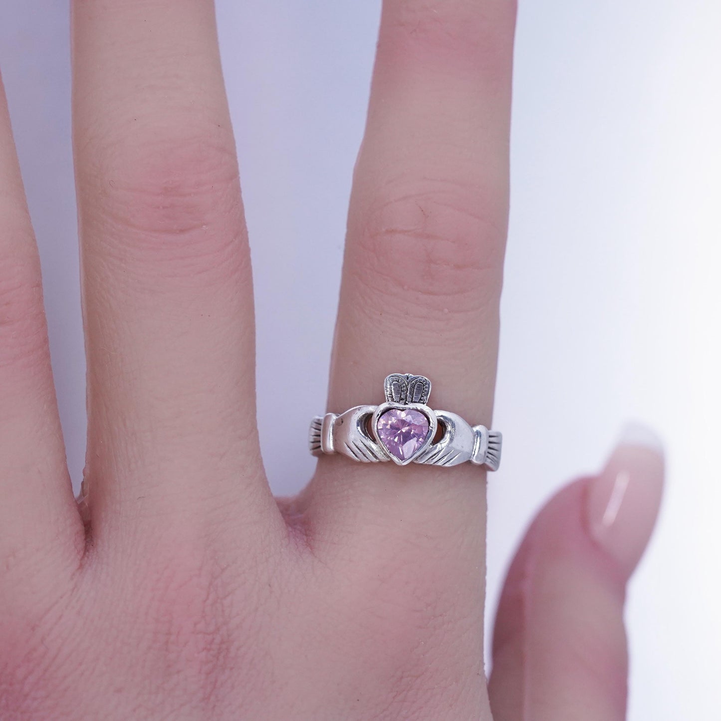 SZ 7.25, Irish Claddagh friendship Sterling 925 silver ring, pink crystal heart
