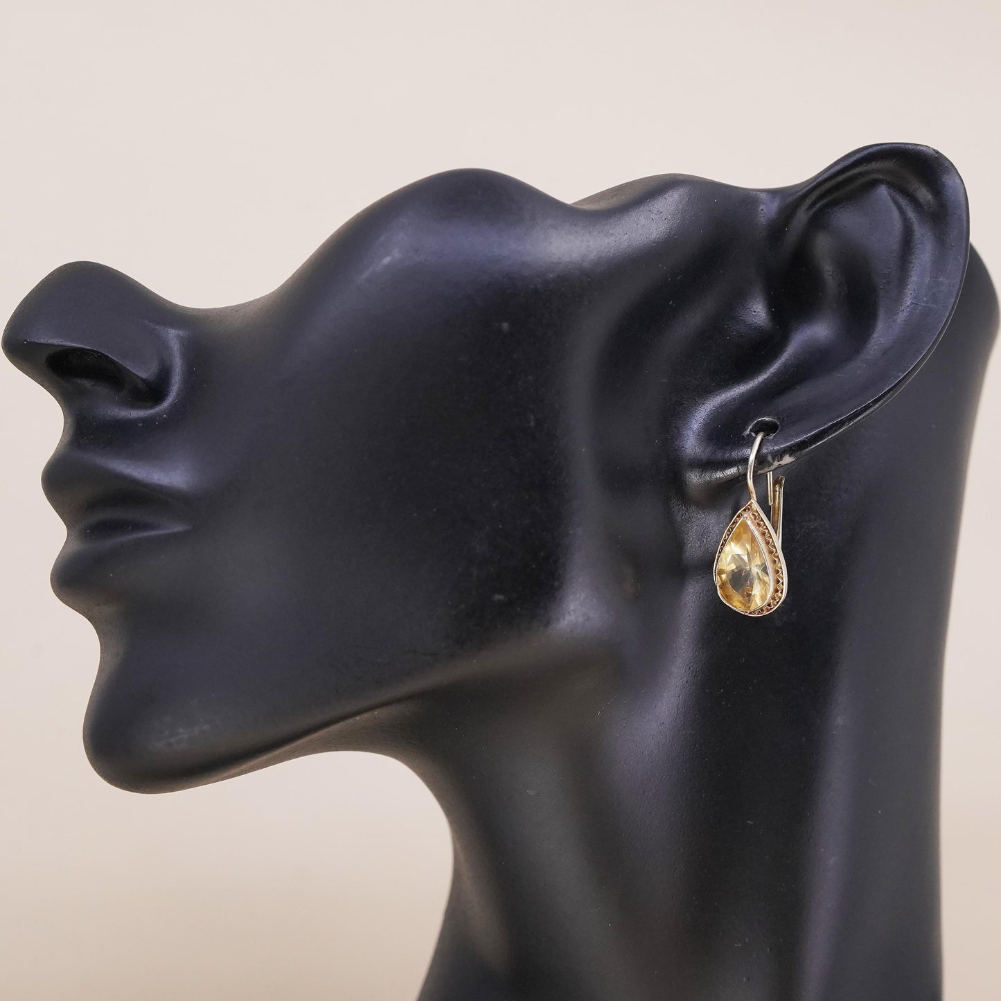 vermeil gold sterling silver 925 single teardrop citrine earring lever back
