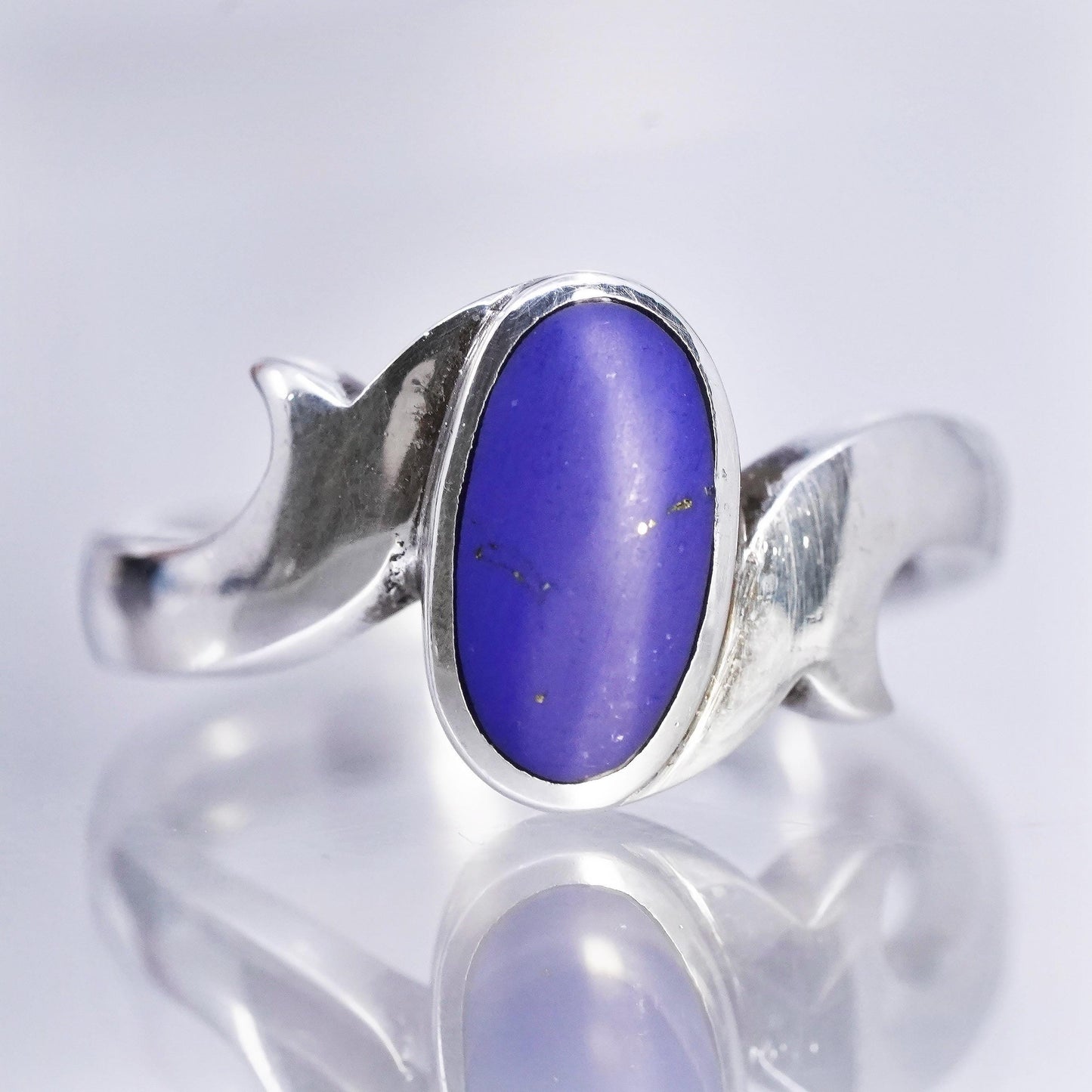 Size 7, vintage Sterling 925 silver handmade ring with blue onyx inlay