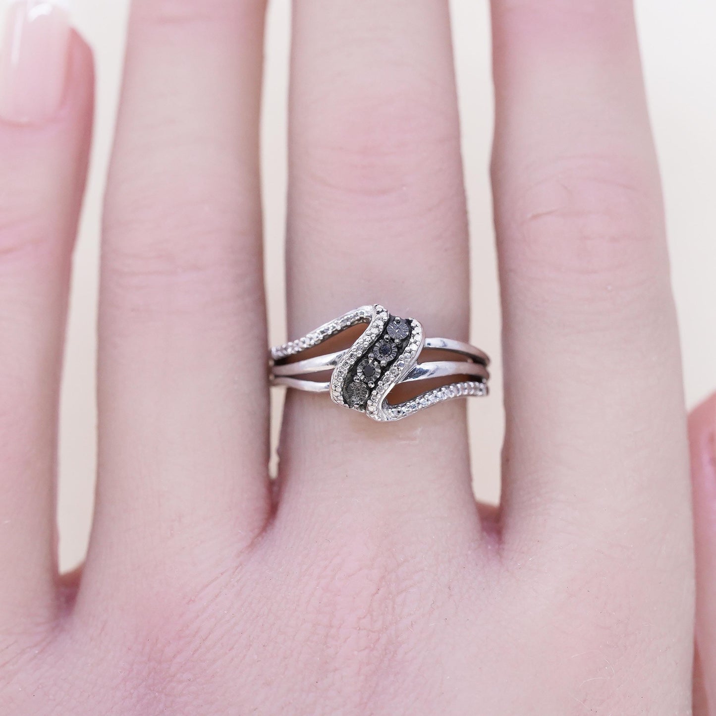 Size 7, VTG two tone Sterling 925 silver statement ring cluster real diamond