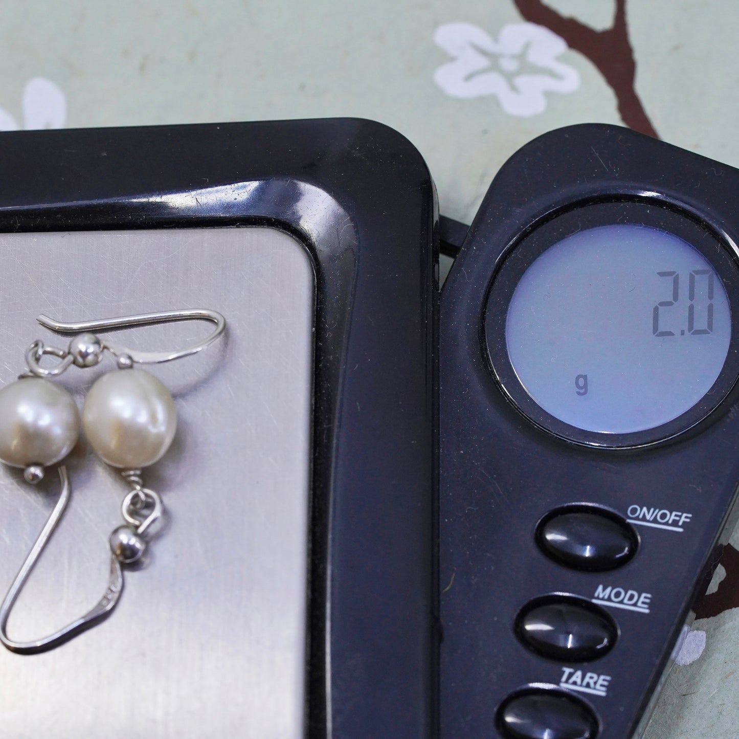 vintage Sterling 925 silver handmade earrings with freshwater pearl