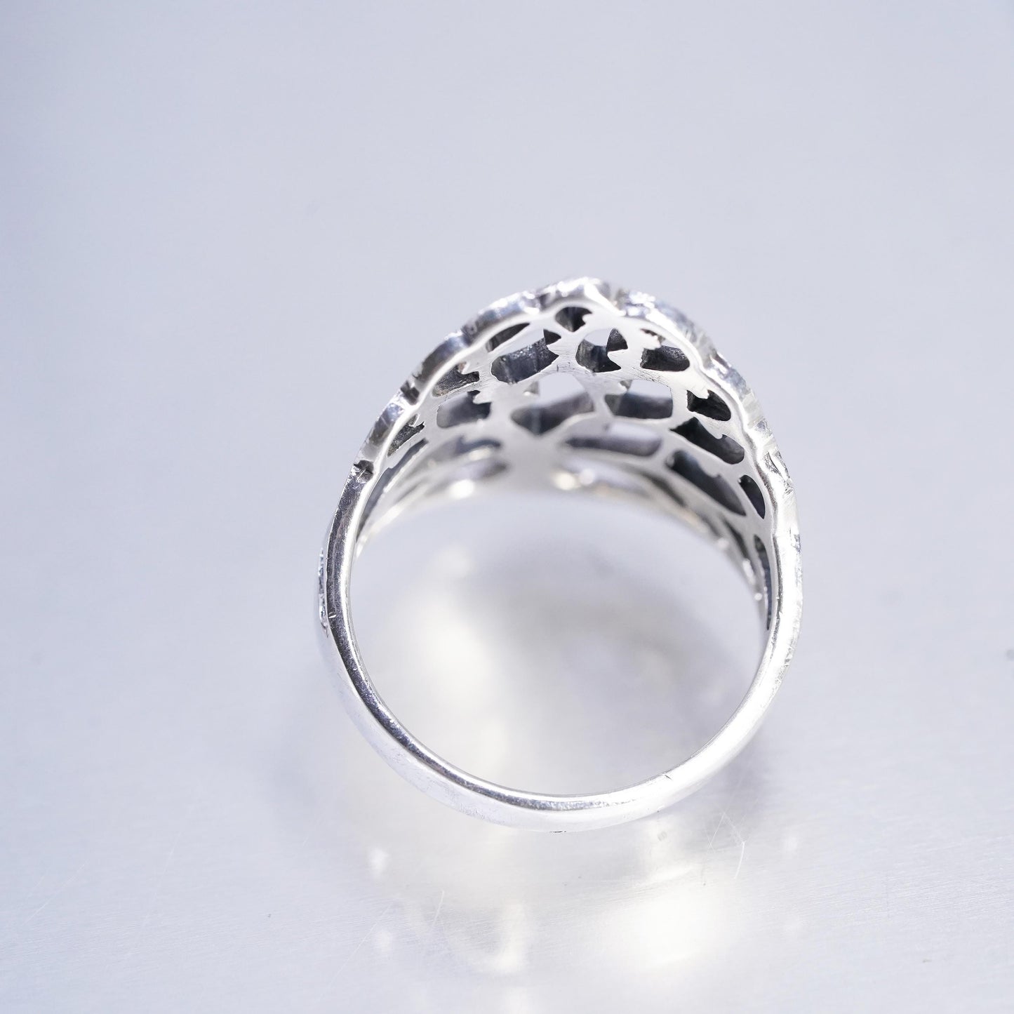 Size 8, Vintage Sterling 925 silver handmade filigree family tree ring