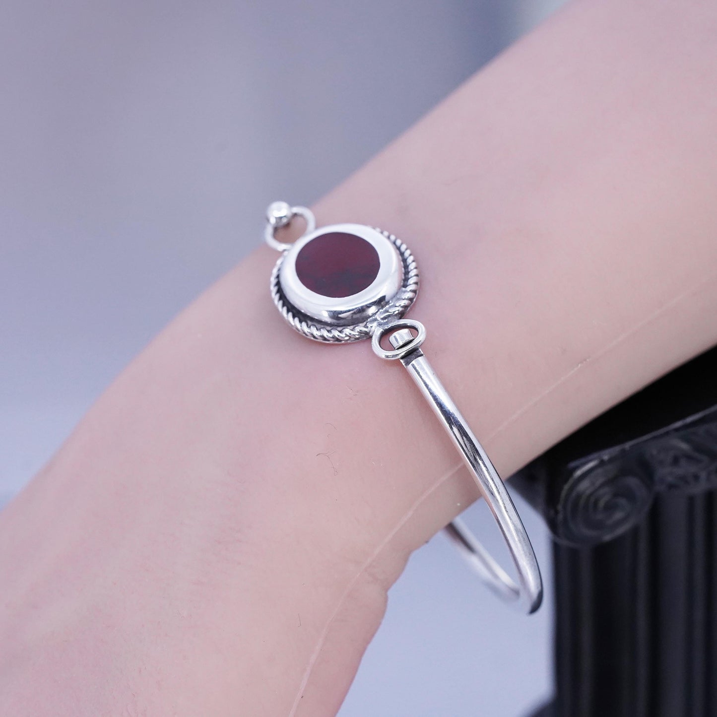 7.25”, Mexican Sterling 925 silver bracelet, hinged bangle with red jasper