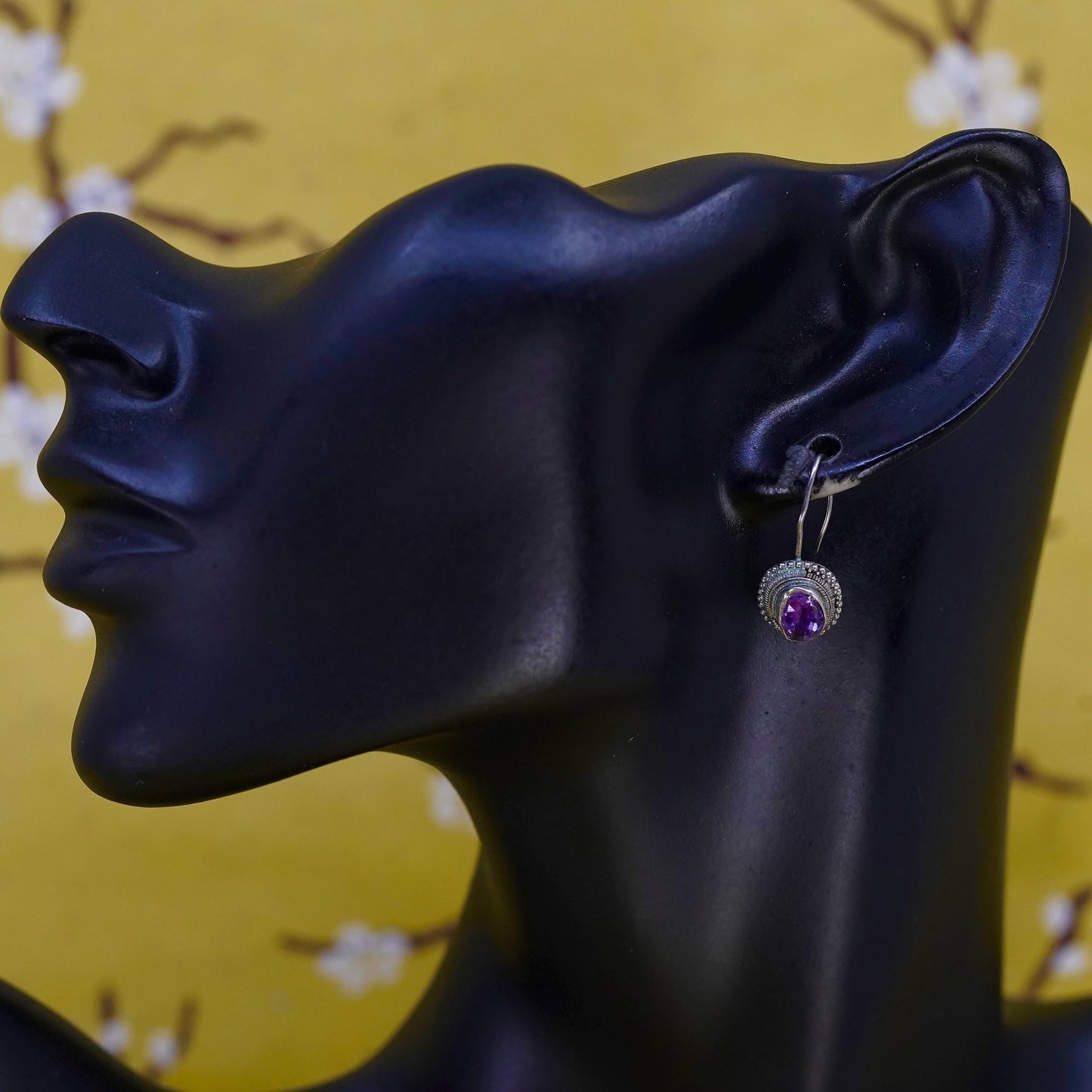 Vintage Sterling 925 silver handmade earrings with oval amethyst and cable