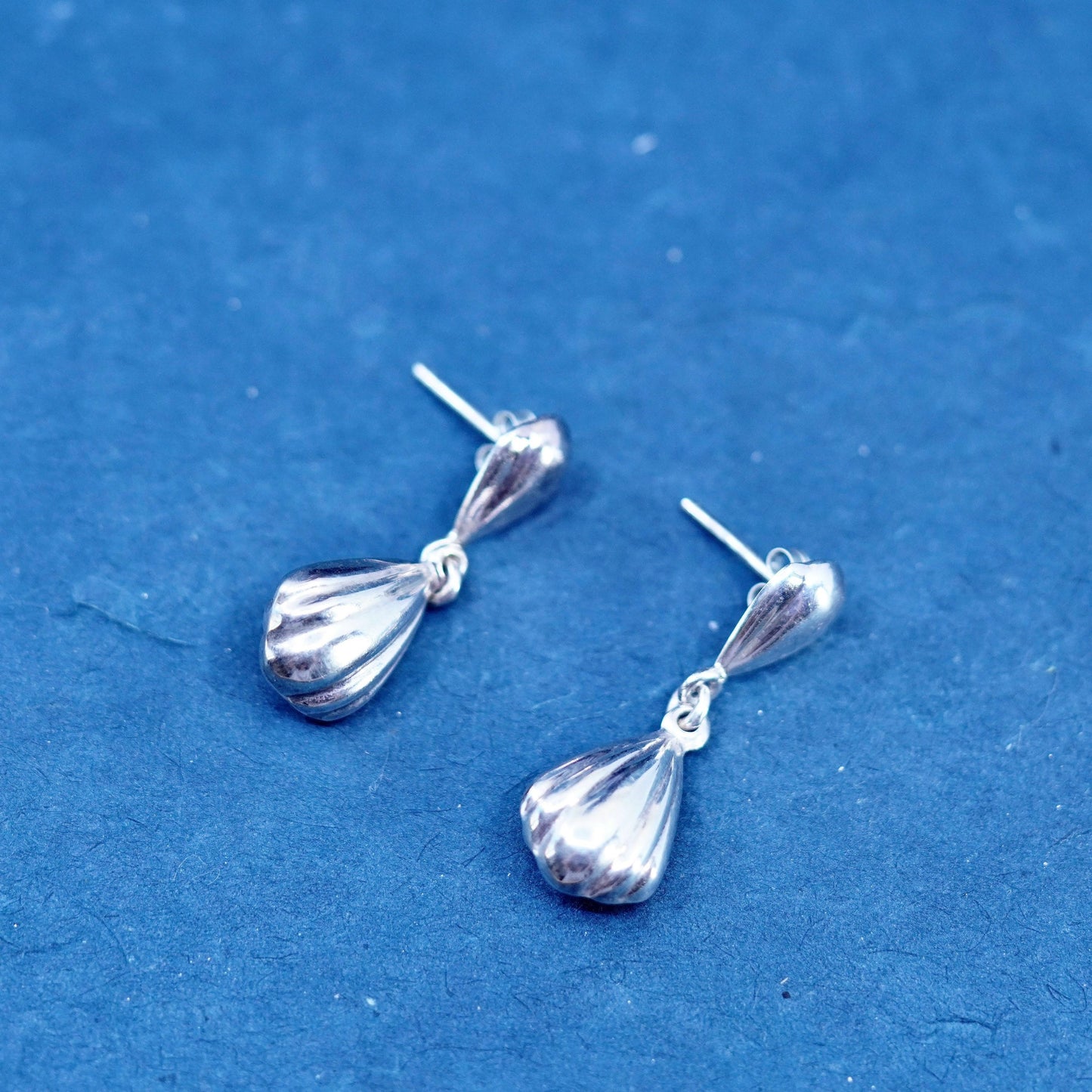 Vintage sterling silver handmade earrings, 925 ribbed teardrop drops
