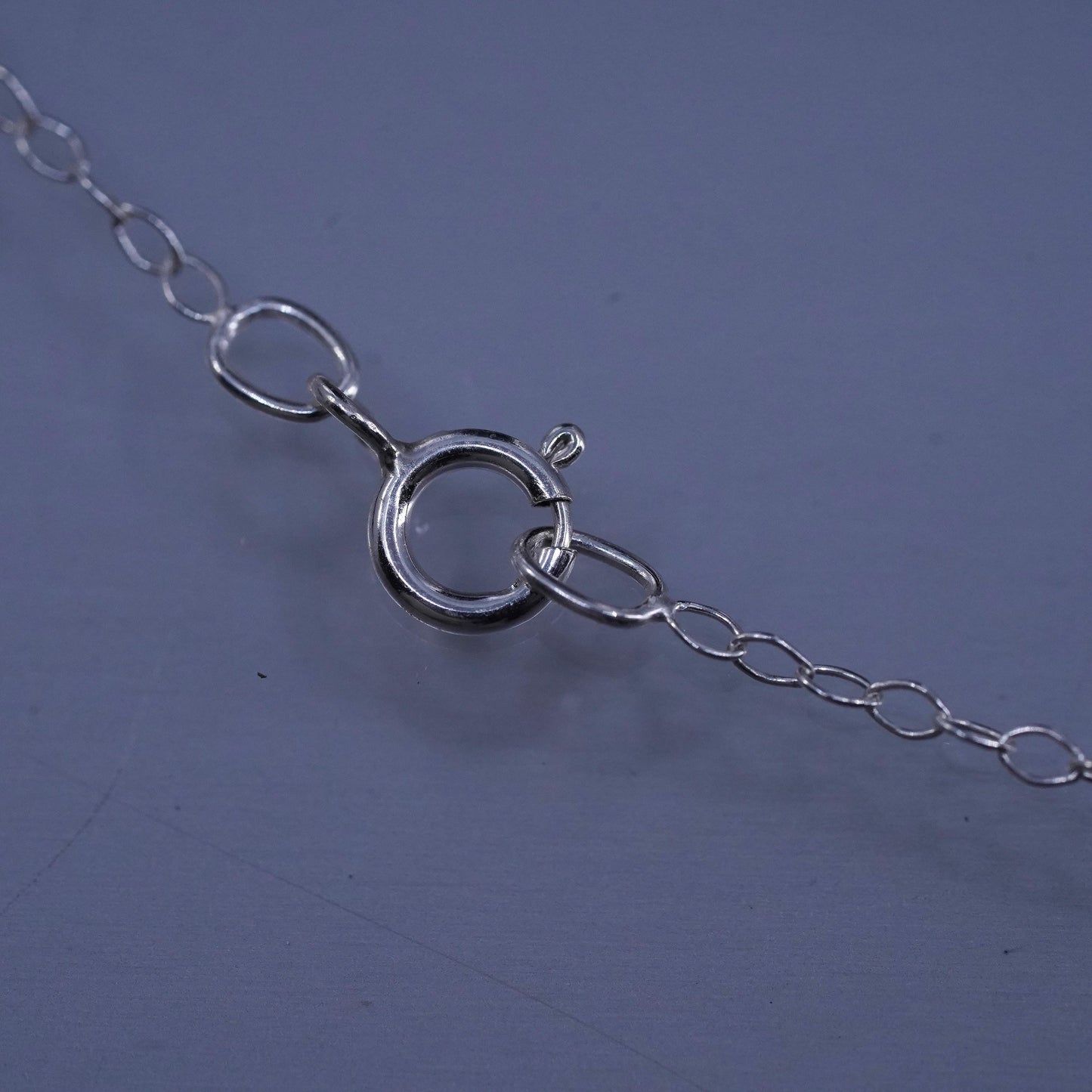 18”, vintage Sterling 925 silver handmade circle necklace with cz heart pendant