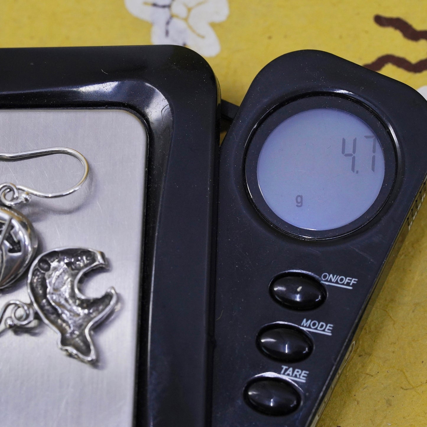 Vintage Native American Southwestern 925 Sterling silver bear handmade earrings