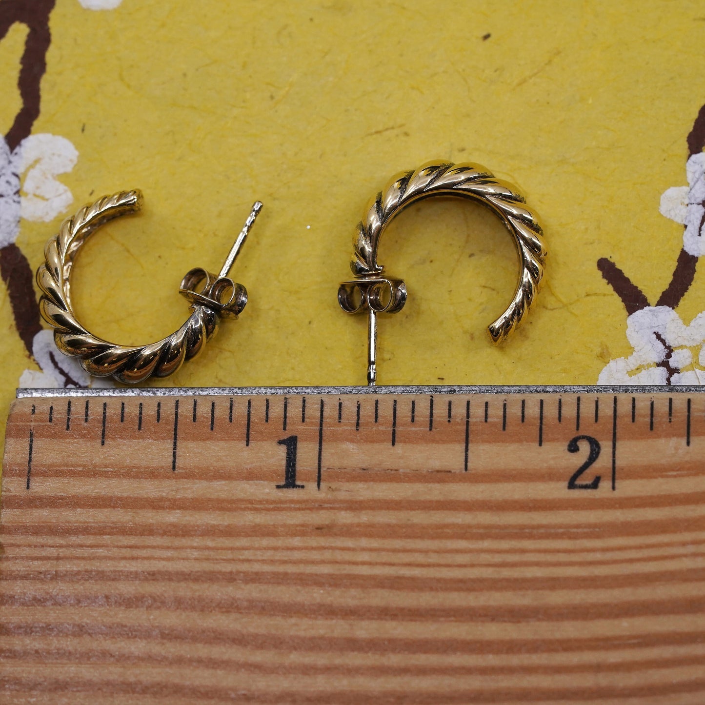 0.75", VTG Vermeil gold over Sterling silver studs, 925 ribbed huggie earrings