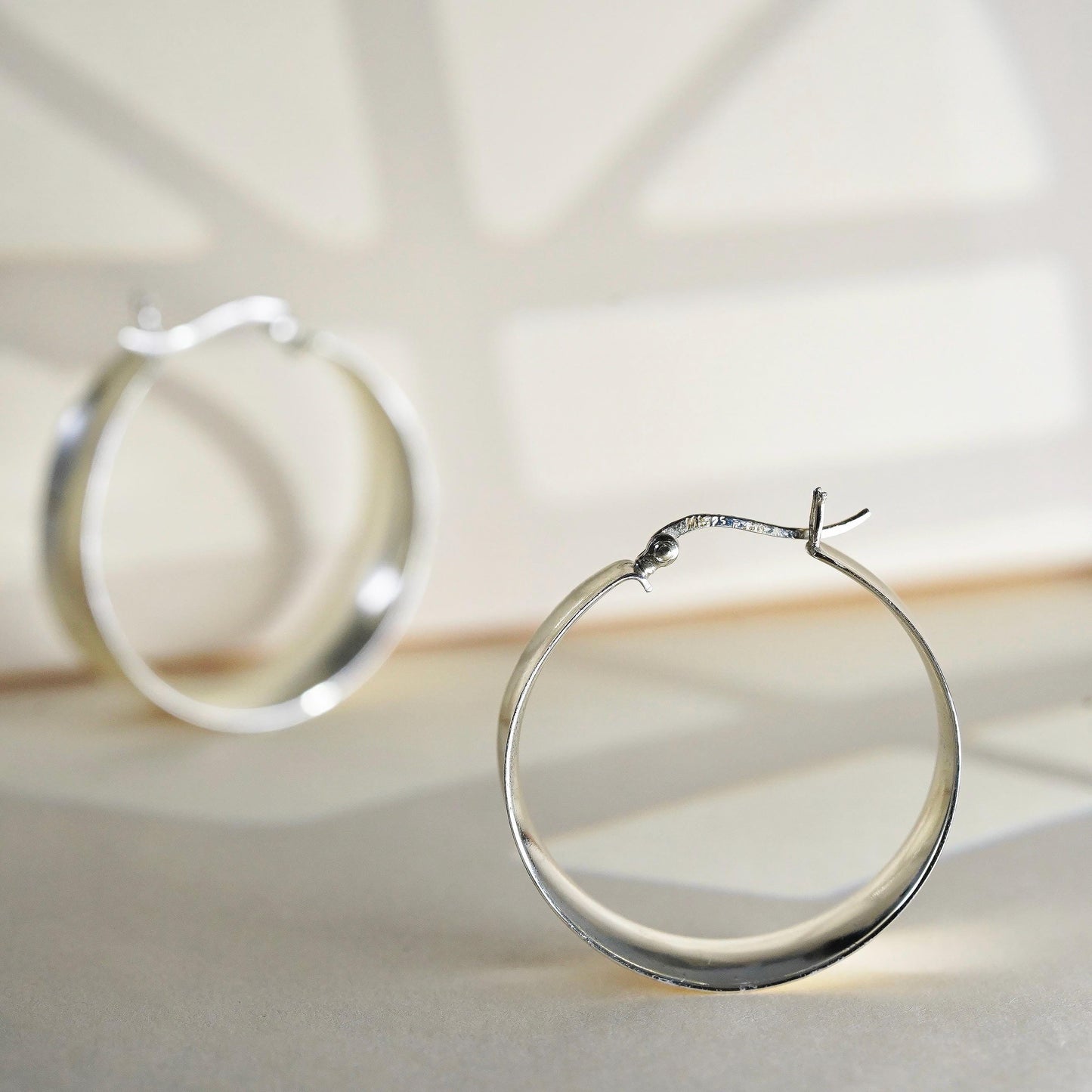 1.5" VTG sterling silver bold ribbed earrings, fashion minimalist wide hoops