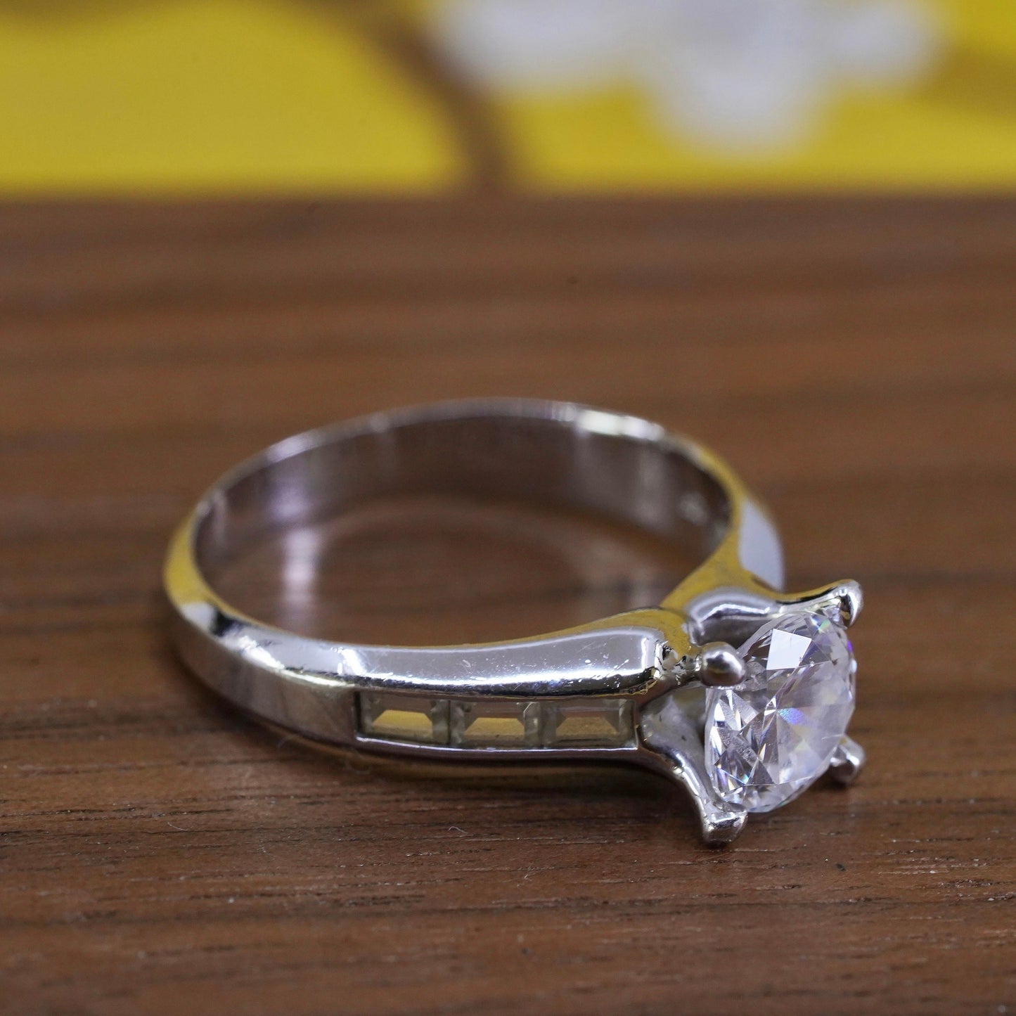 Size 8, vintage Sterling silver 925 engagement ring with cz