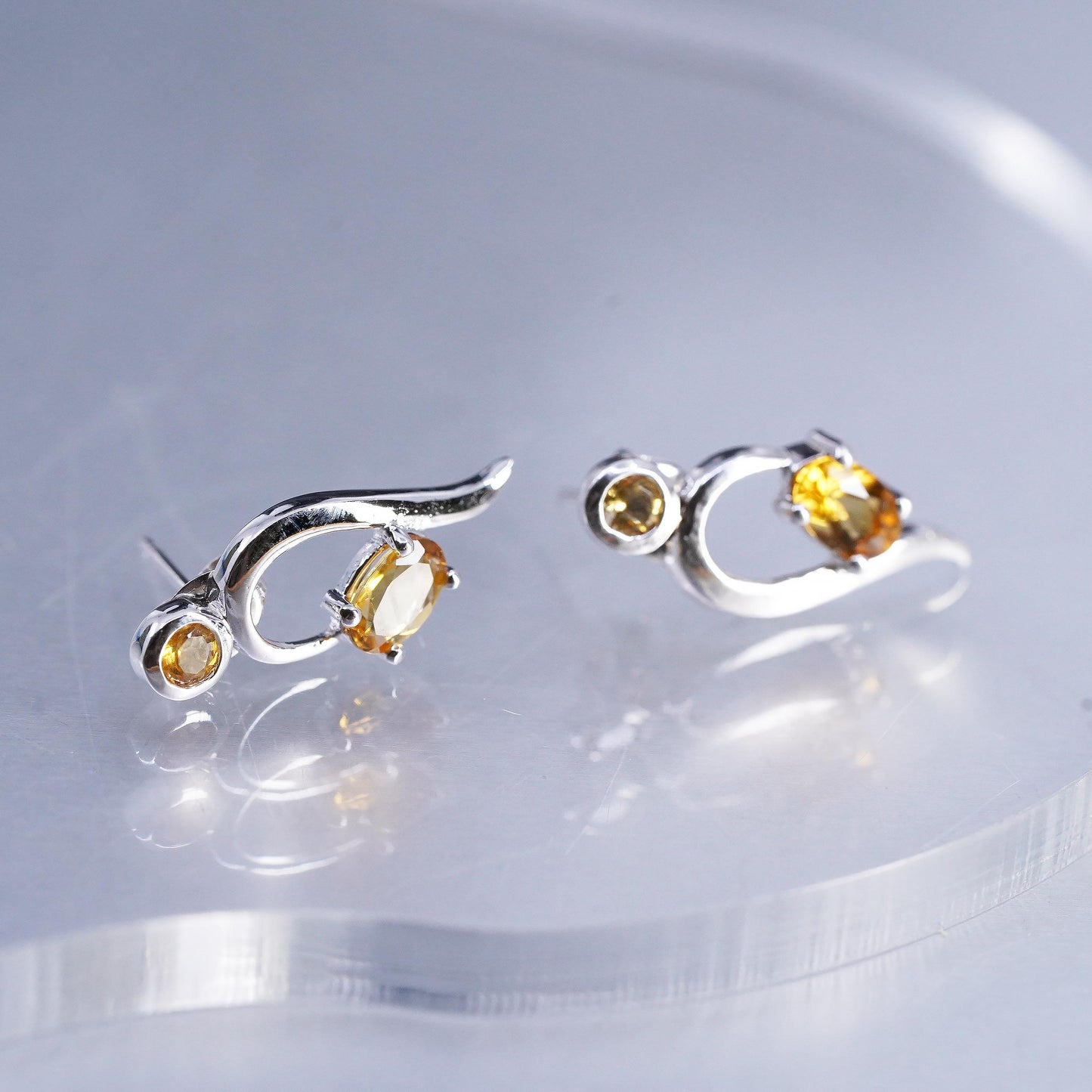 Vintage minimalist Modern wave Sterling Silver Earrings, 925 Studs citrine