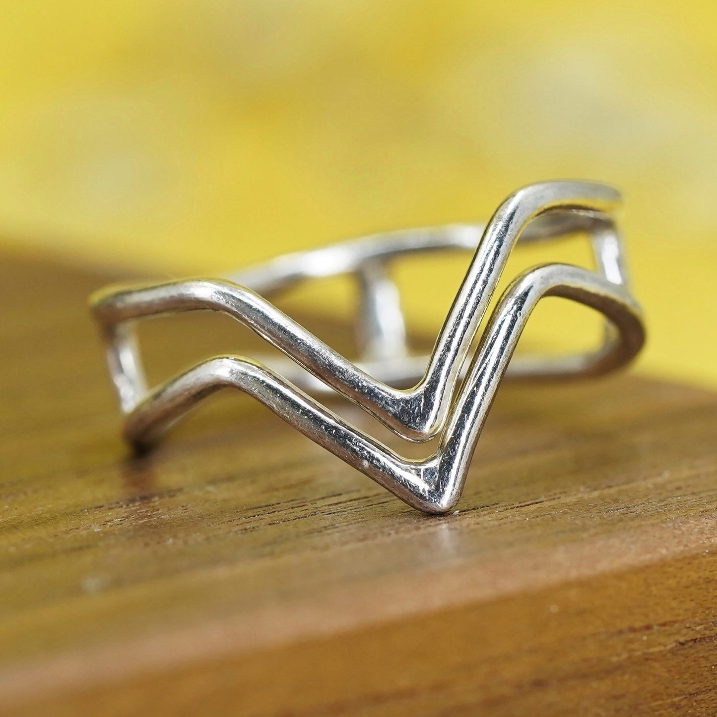 Size 5.25, vintage Sterling silver handmade ring, 925 wired V shaped band