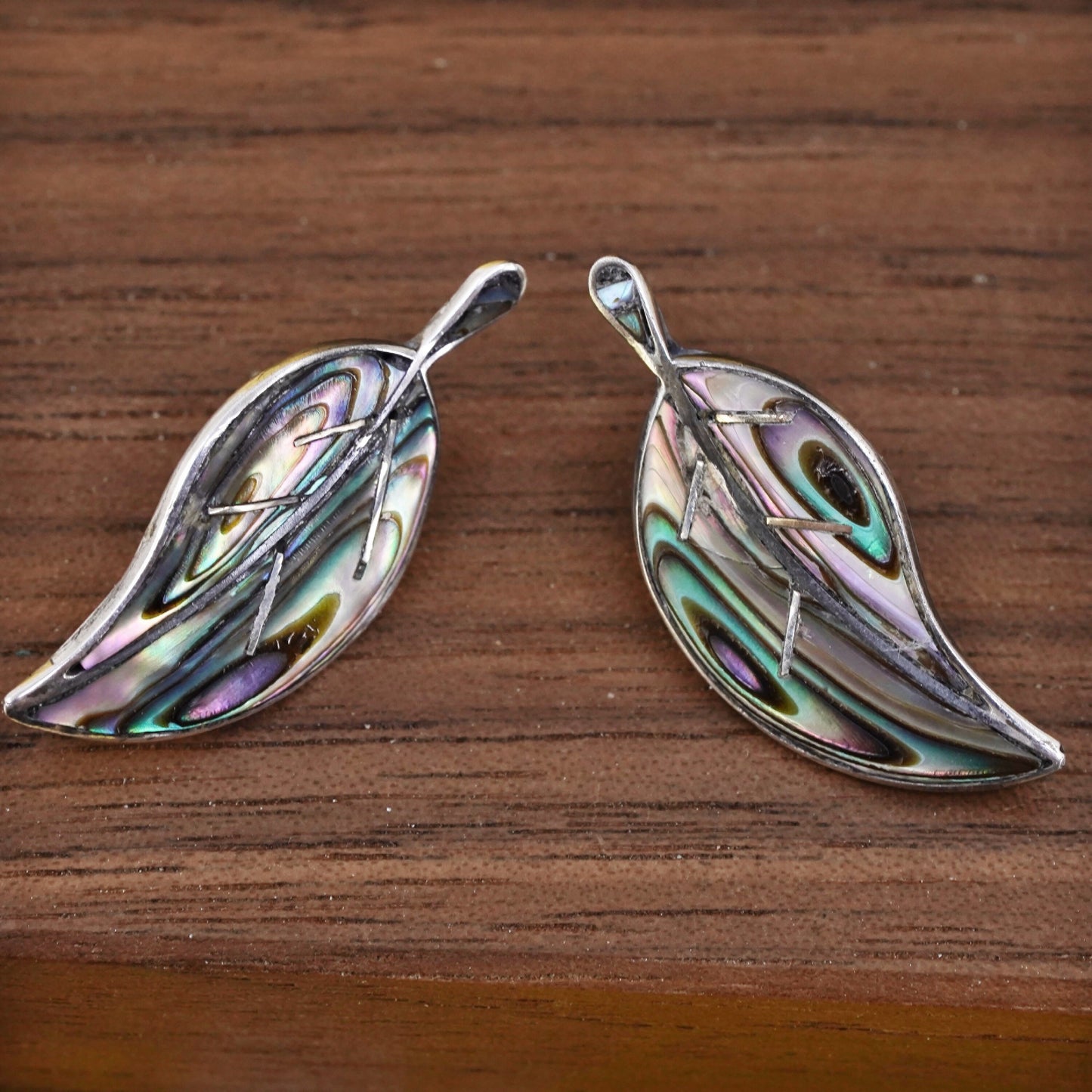 Vintage Mexican Sterling Silver handmade Earrings, 925 leaf studs with abalone