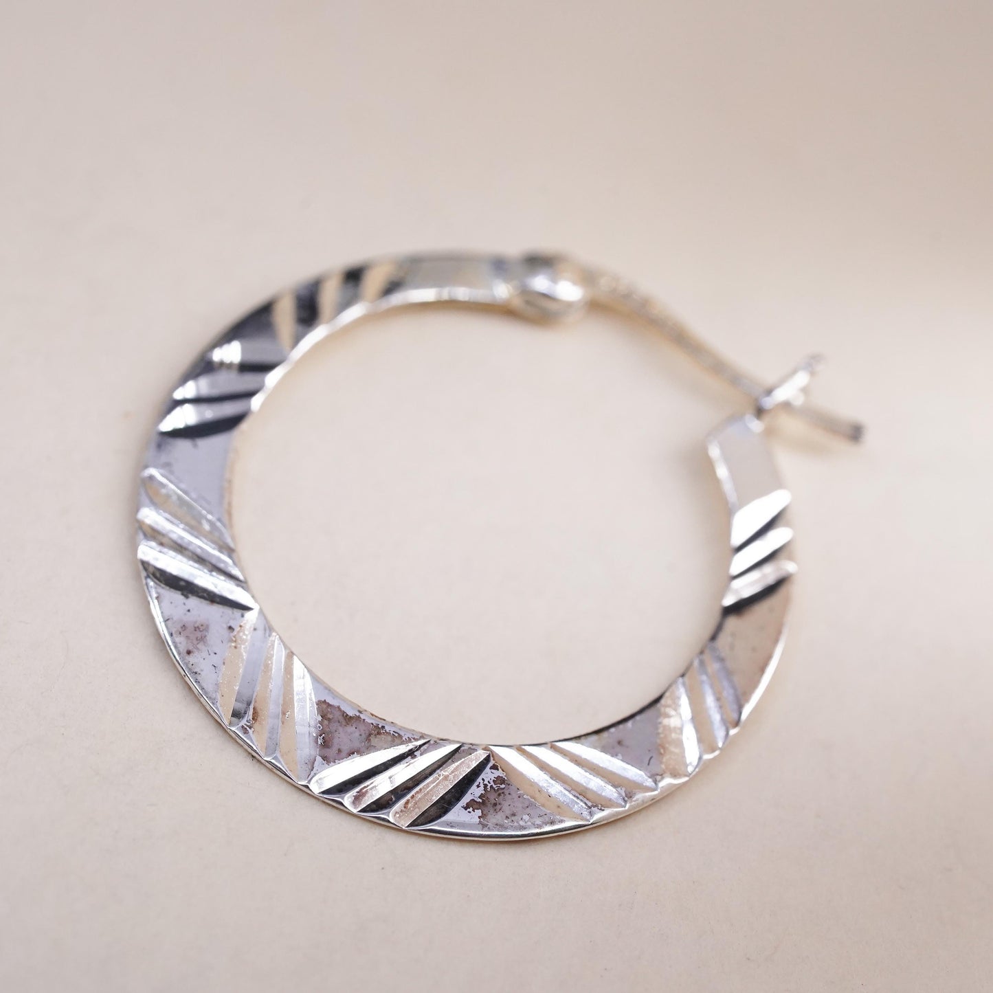 1", Vintage sterling silver loop single earring, minimalist textured hoop