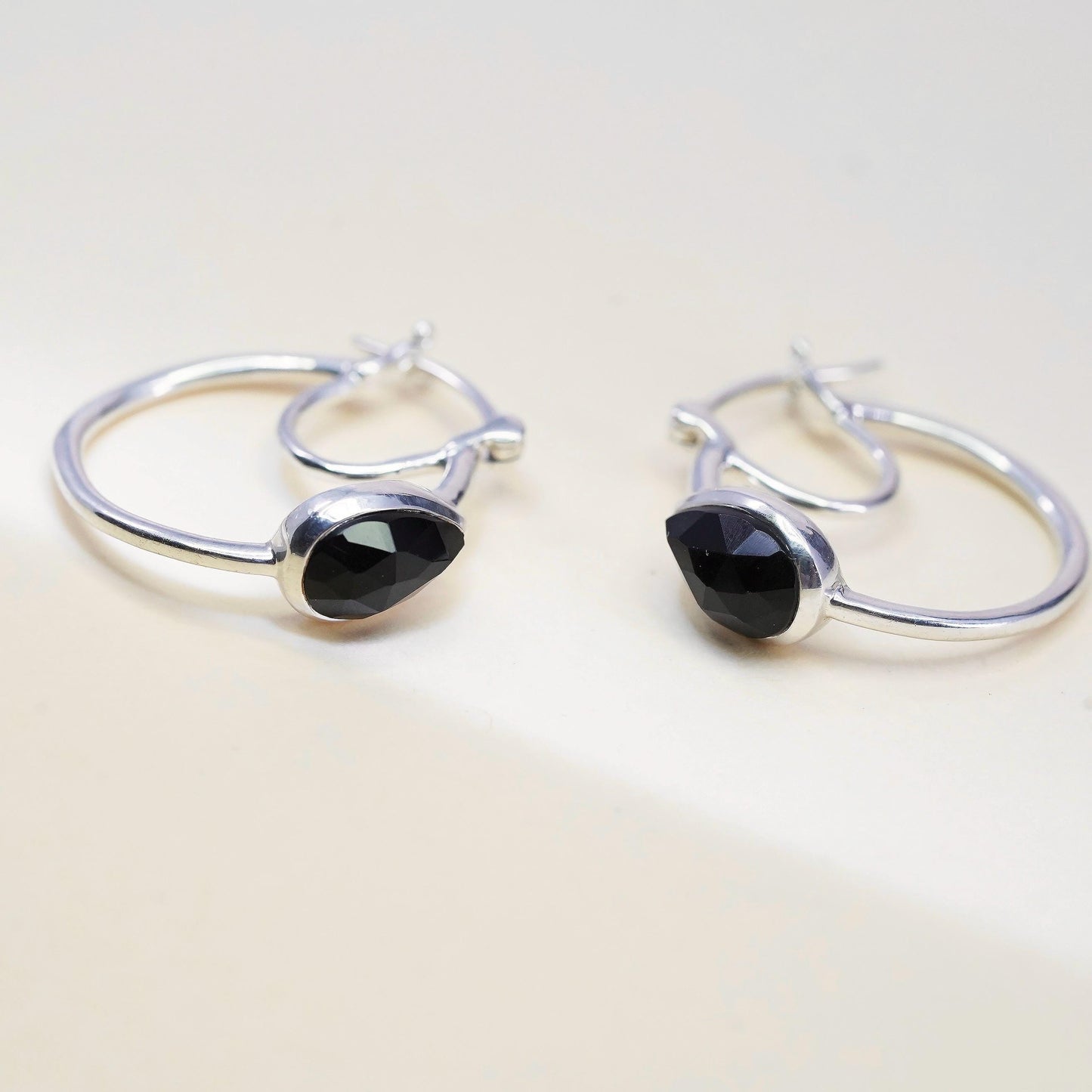 1" Vintage D’Joy sterling silver bold loop earrings, hoops teardrop black onyx
