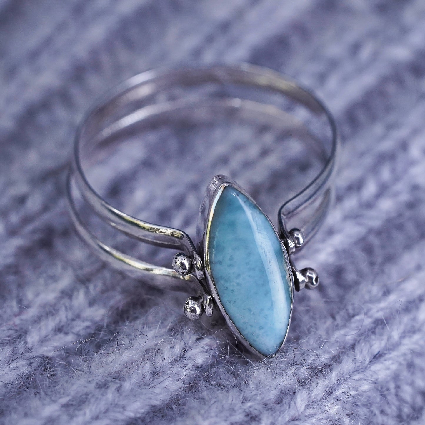Size 8.25, Vintage sterling 925 silver double sided ring with larimar and amber