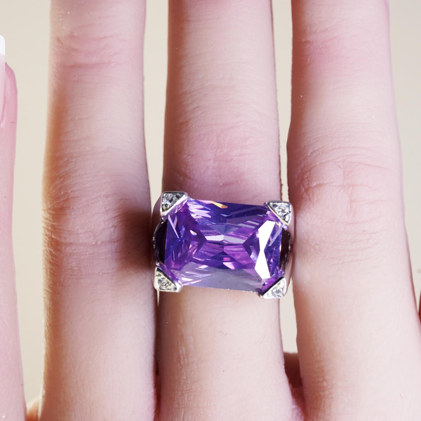 Size 6, vintage Sterling silver cocktail ring, 925 with amethyst and Cz details